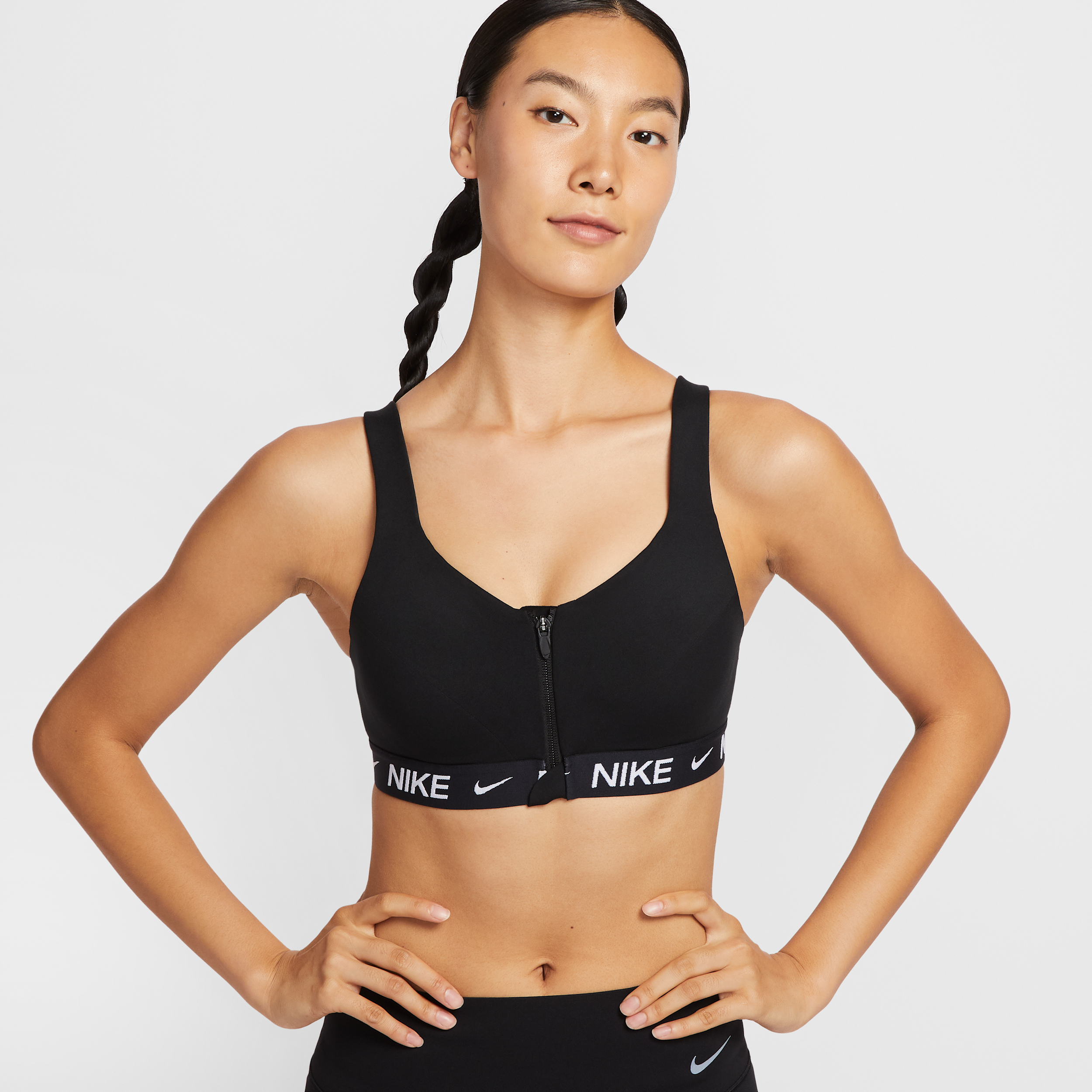 【ナイキ(NIKE)公式ストア】ナイキ インディ ハイサポート ウィメンズ パッディド フロントジップ スポーツブラ HQ2752-010 ブラック 【ナイキ(NIKE)公式ストア】ナイキ インディ ハイサポート ウィメンズ パッディド フロントジップ スポーツブラ HQ2752-010 ブラック