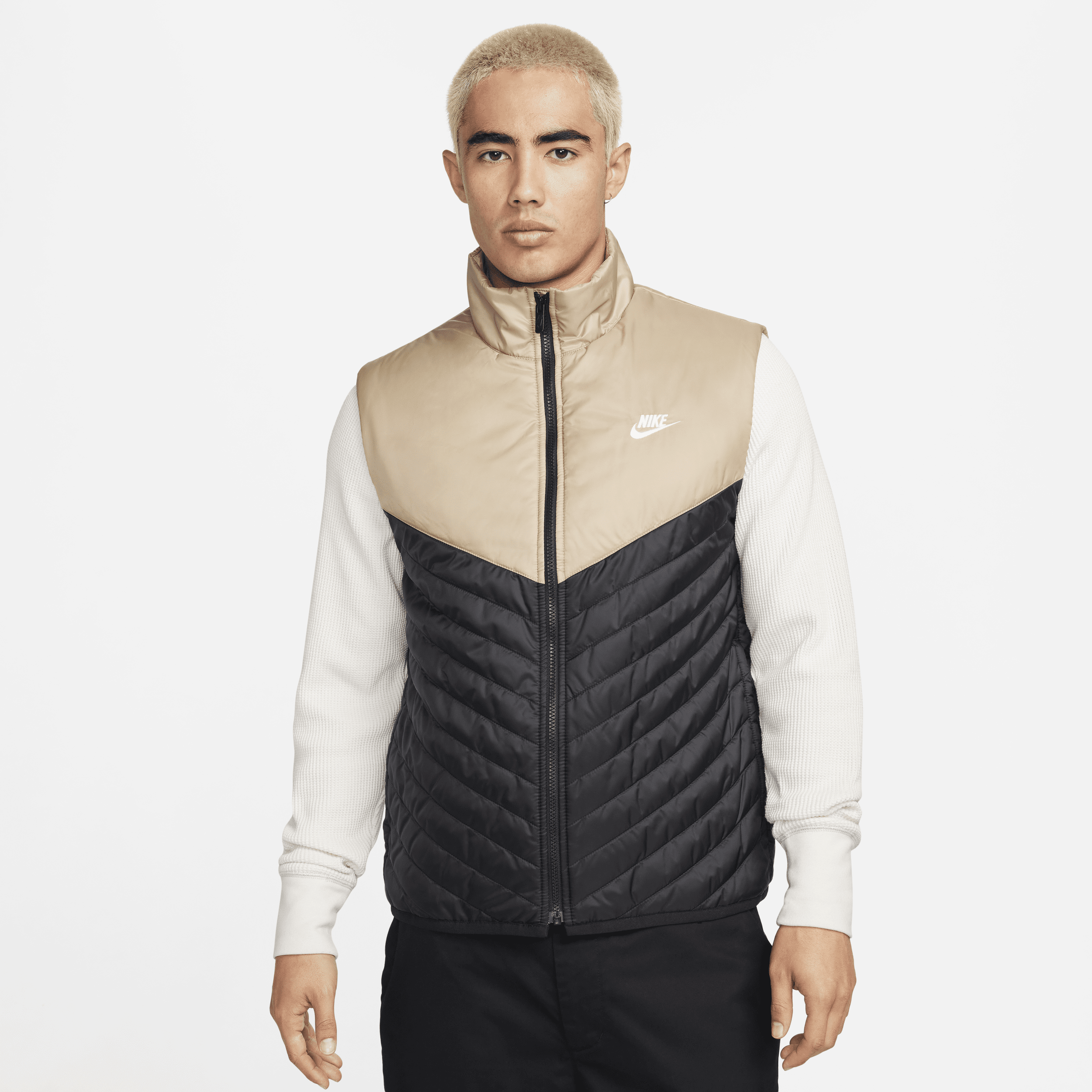 【ナイキ(NIKE)公式ストア】ナイキ Therma-FIT ウィンドランナー メンズ ミッドウェイト パファー ベスト FB8202-010 ブラック 【ナイキ(NIKE)公式ストア】ナイキ Therma-FIT ウィンドランナー メンズ ミッドウェイト パファー ベスト FB8202-010 ブラック