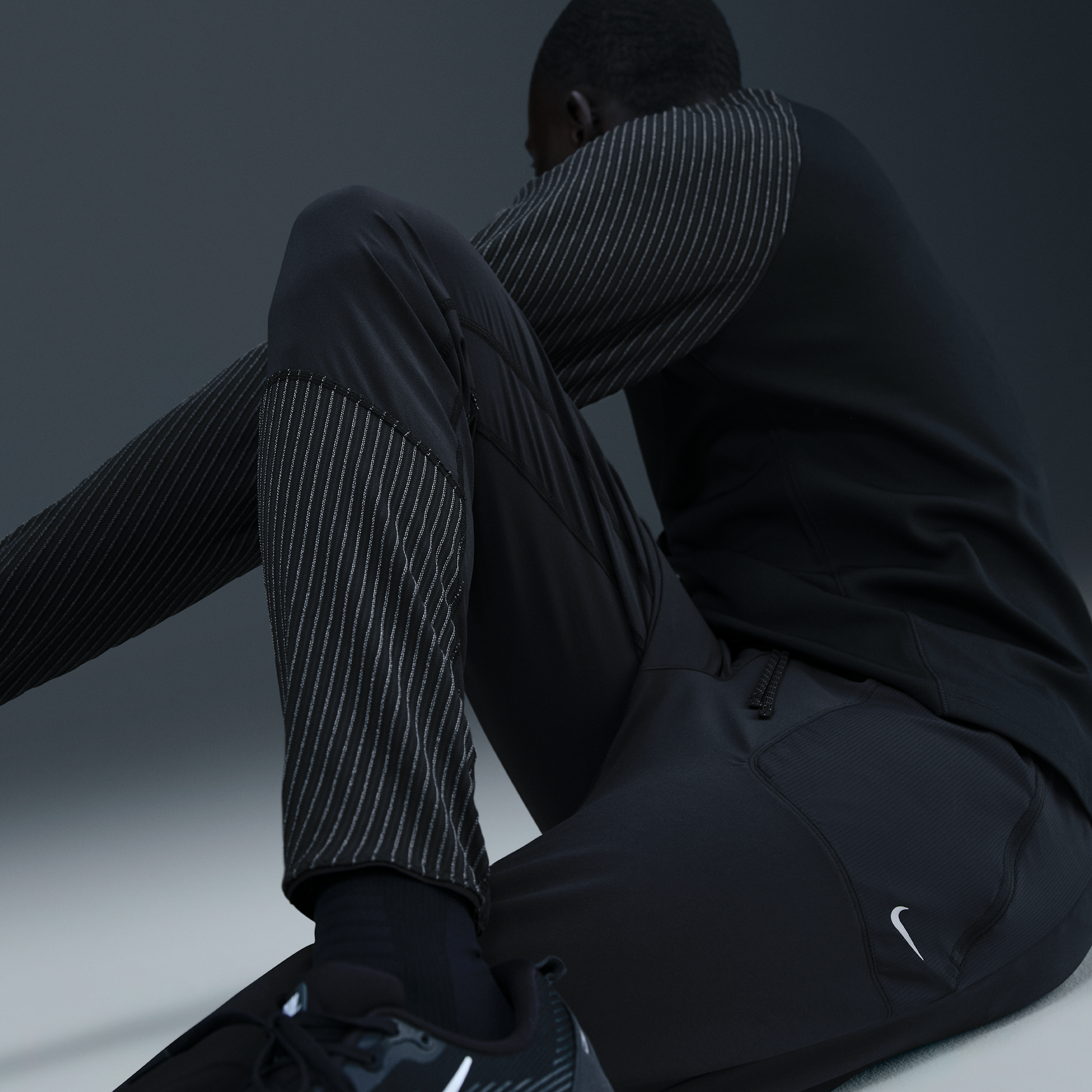 Nike Men's Dri-FIT Running Pants with Reflective Accents product image