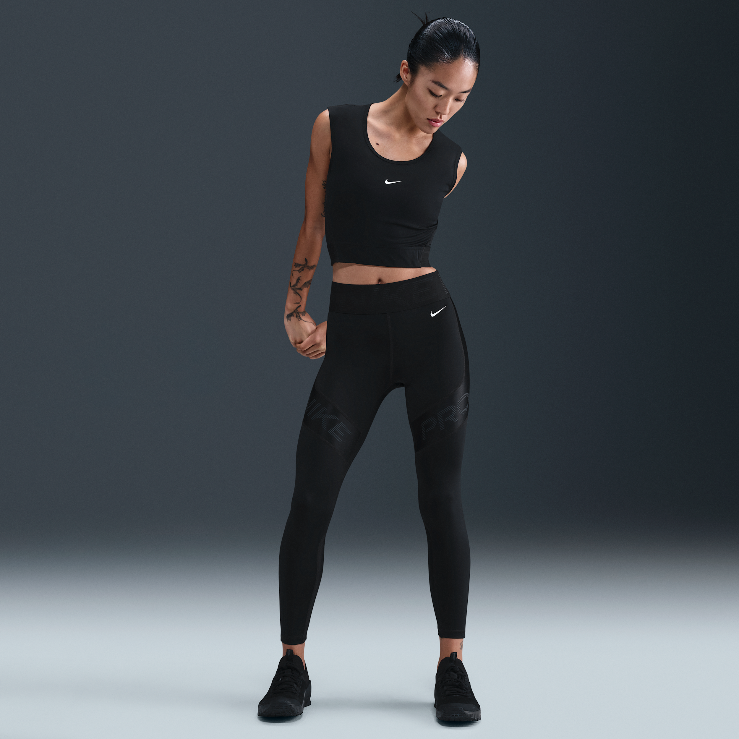 【ナイキ(NIKE)公式ストア】ナイキ プロ スカルプト ウィメンズ ハイウエスト 7/8 レギンス HV2351-010 ブラック 【ナイキ(NIKE)公式ストア】ナイキ プロ スカルプト ウィメンズ ハイウエスト 7/8 レギンス HV2351-010 ブラック