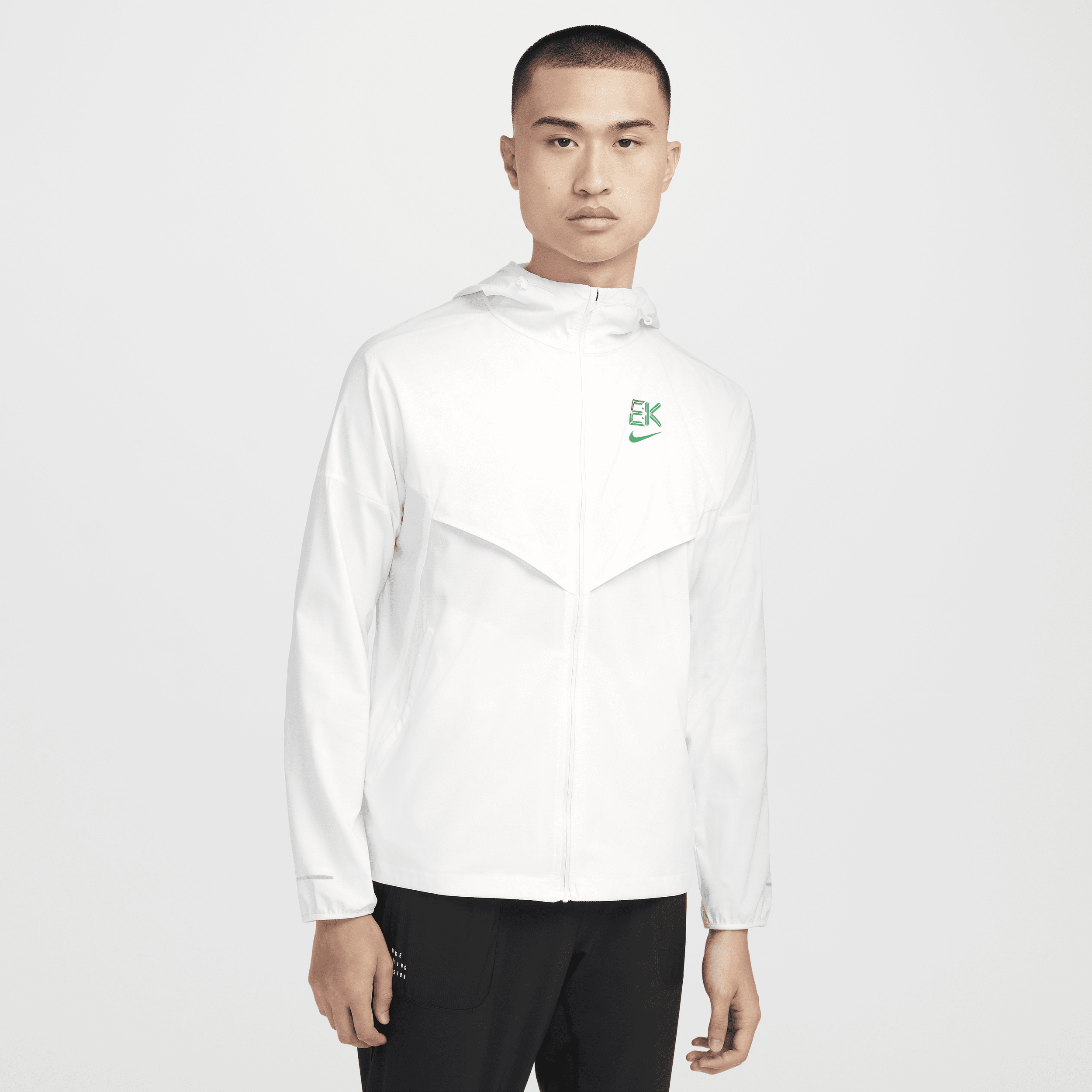 【ナイキ(NIKE)公式ストア】ナイキ インポッシブリー ライト "Kipchoge" メンズ レペル ウィンドランナー ランニングジャケット FV9607-121 ホワイト 【ナイキ(NIKE)公式ストア】ナイキ インポッシブリー ライト "Kipchoge" メンズ レペル ウィンドランナー ランニングジャケット FV9607-121 ホワイト