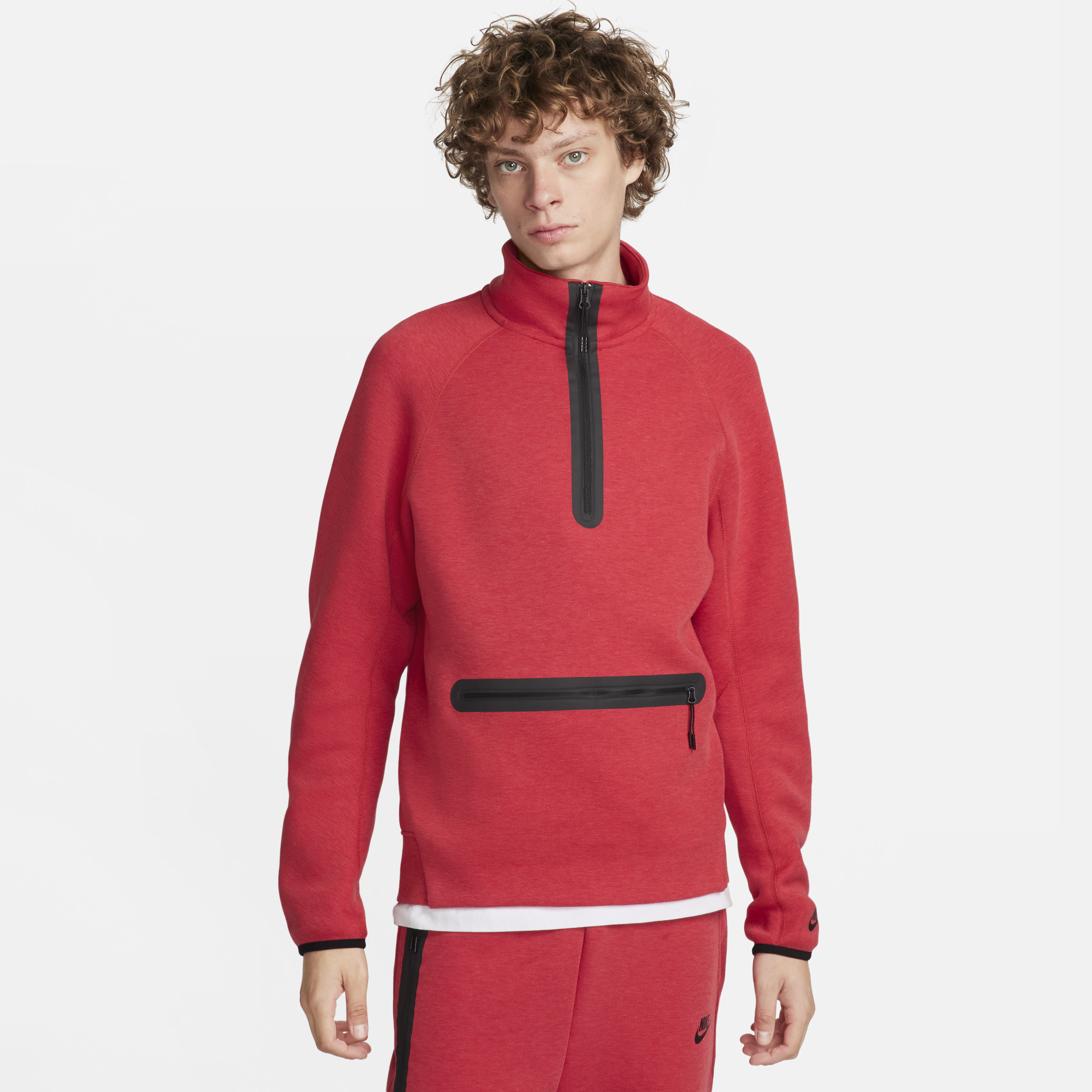 【ナイキ(NIKE)公式ストア】ナイキ スポーツウェア テック フリース メンズ 1/2ジップ スウェットシャツ FB7999-672 レッド 【ナイキ(NIKE)公式ストア】ナイキ スポーツウェア テック フリース メンズ 1/2ジップ スウェットシャツ FB7999-672 レッド