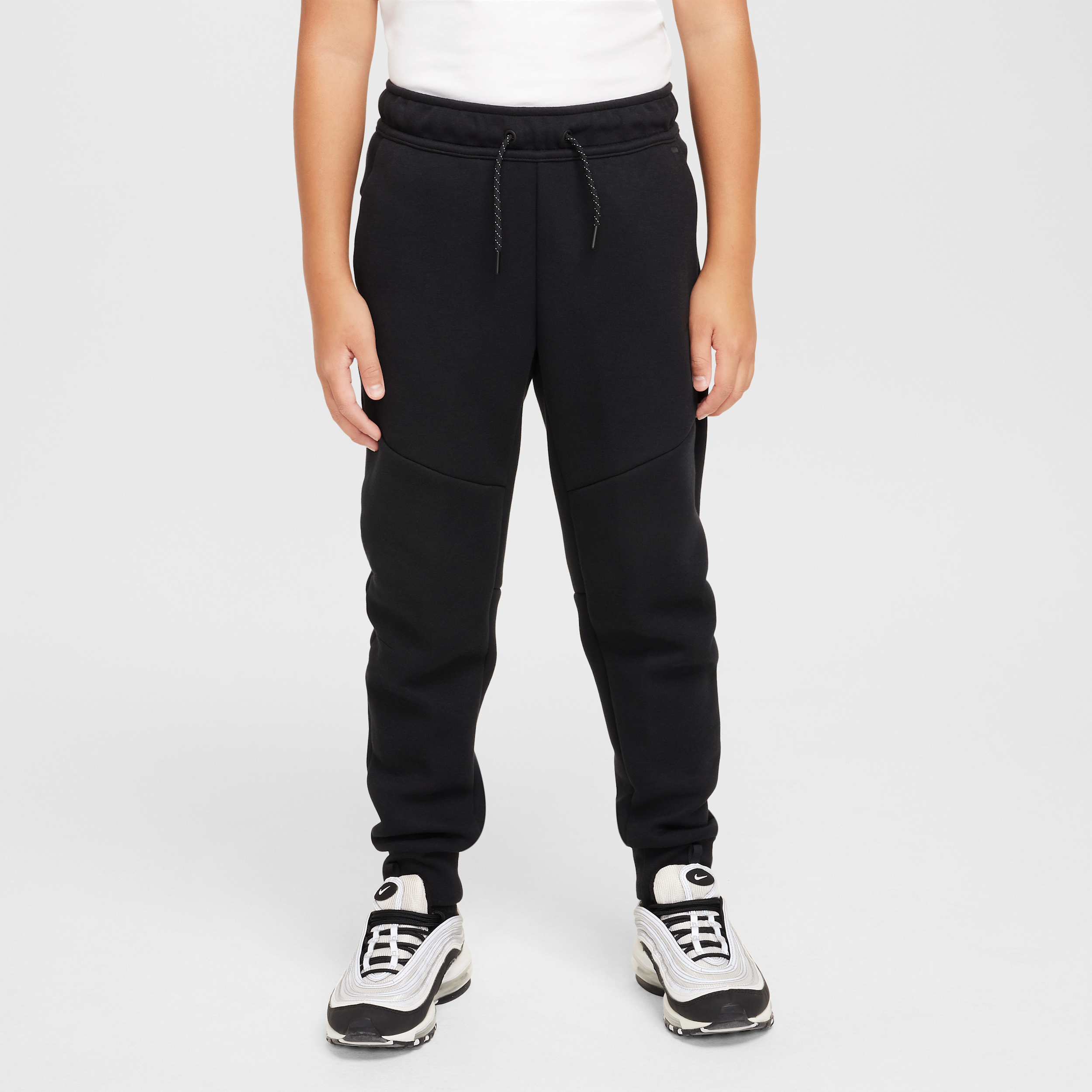 【ナイキ(NIKE)公式ストア】ナイキ スポーツウェア テック フリース ジュニアジョガー HV5869-010 ブラック 【ナイキ(NIKE)公式ストア】ナイキ スポーツウェア テック フリース ジュニアジョガー HV5869-010 ブラック