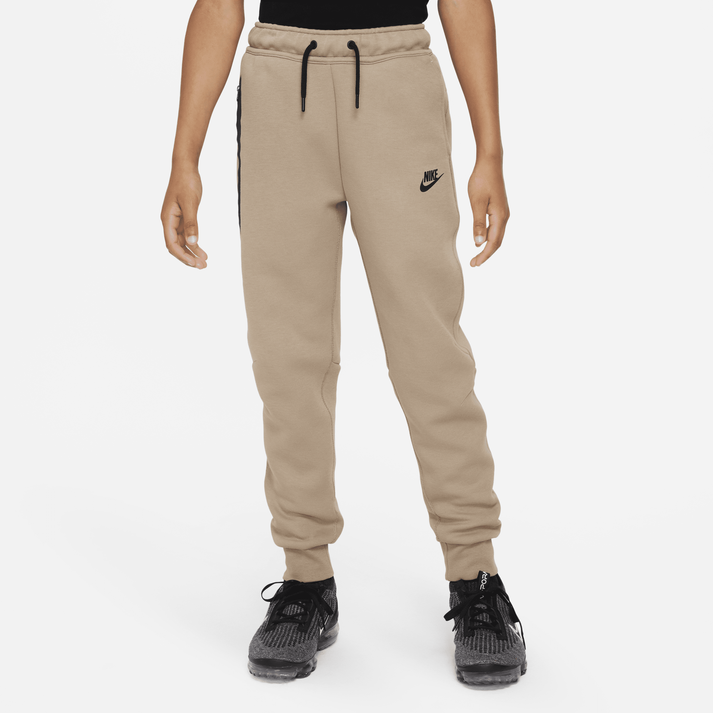 Nike Sportswear Tech Fleece-bukser til større børn (drenge) - brun