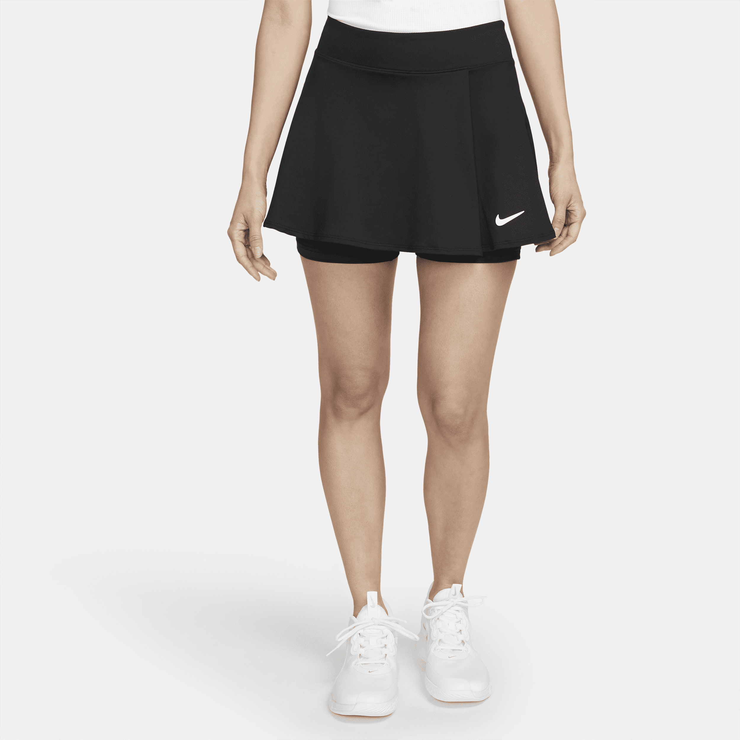 NikeCourt Victory Flouncy-nederdel til kvinder - sort