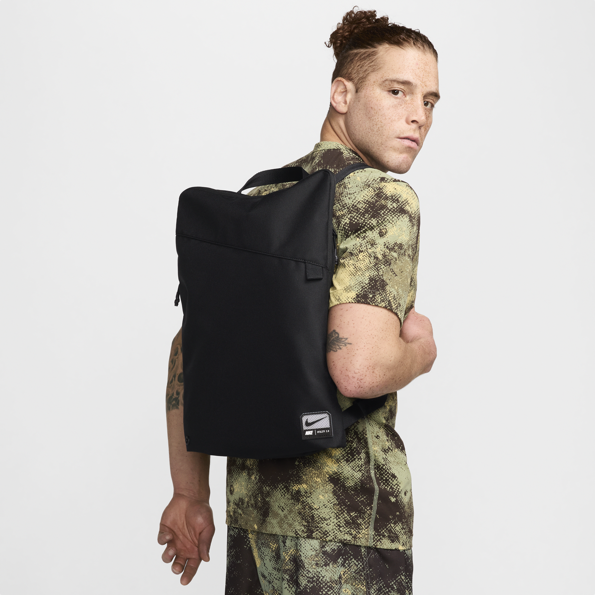 【ナイキ(NIKE)公式ストア】ナイキ ユーティリティ 2.0 ジムサック (17L) FN4207-010 ブラック 【ナイキ(NIKE)公式ストア】ナイキ ユーティリティ 2.0 ジムサック (17L) FN4207-010 ブラック