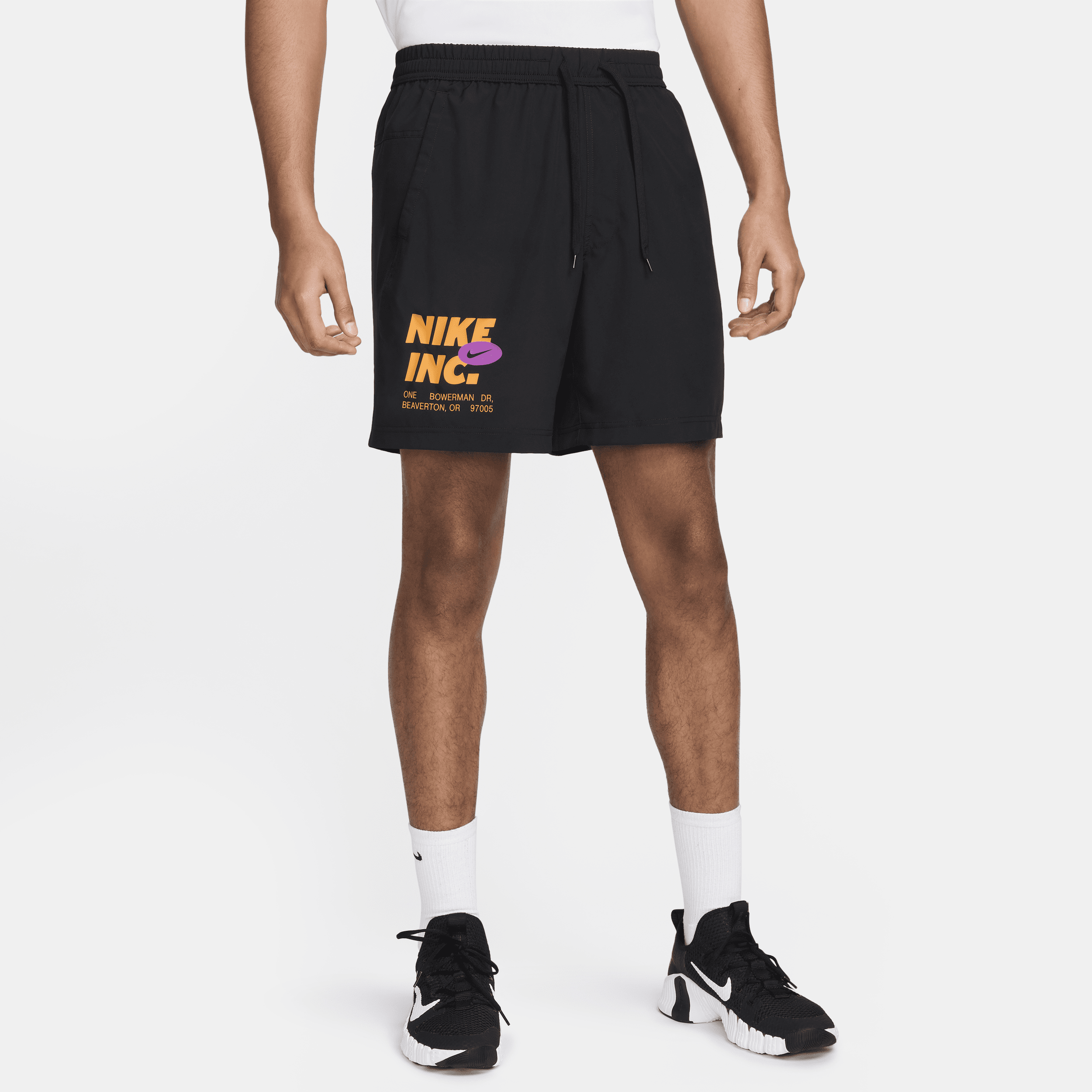 Shorts da fitness Dri-FIT non foderati 18 cm Nike Form – Uomo - Nero