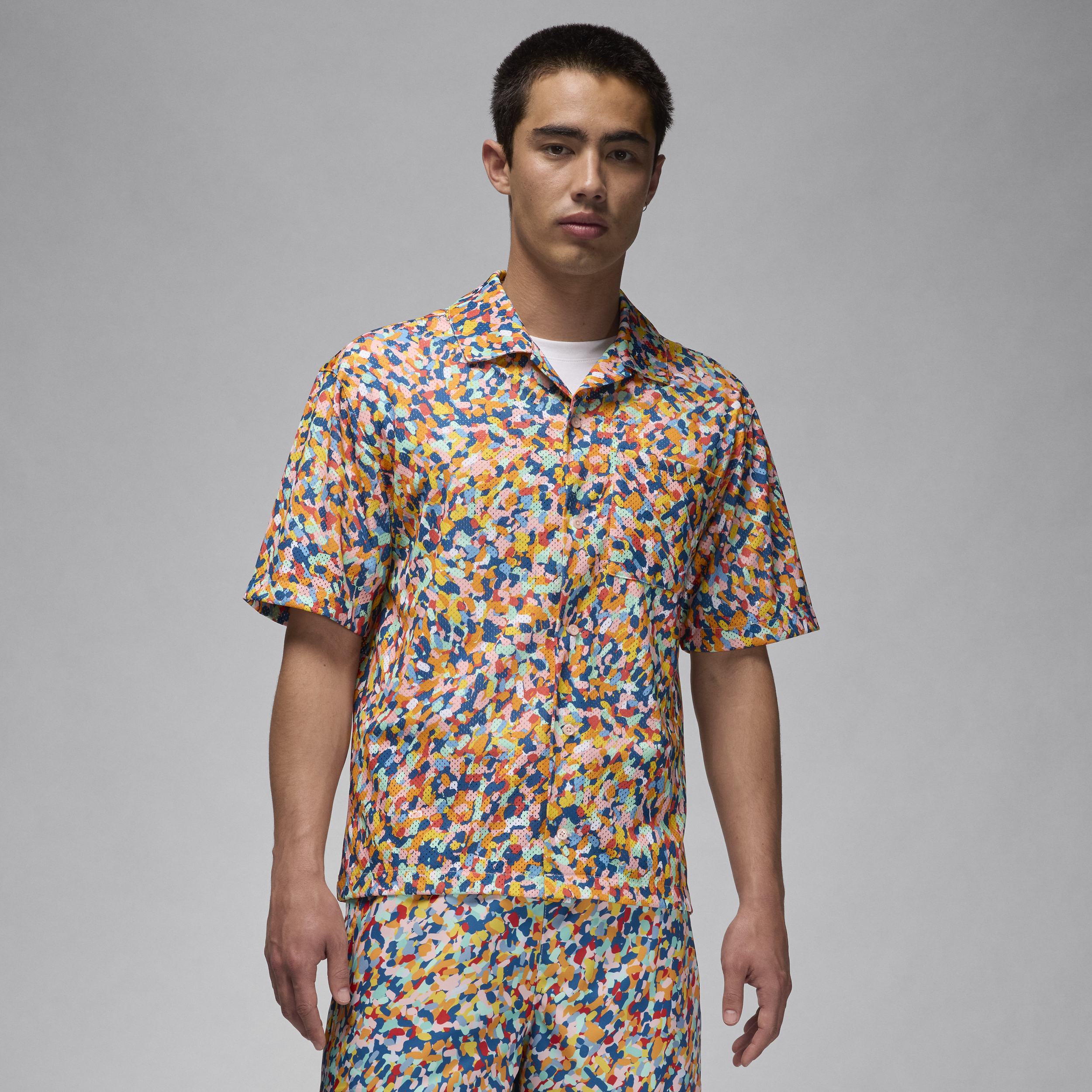 【ナイキ(NIKE)公式ストア】ジョーダン エッセンシャル メンズ プールサイド トップ FN4642-622 レッド 【ナイキ(NIKE)公式ストア】ジョーダン エッセンシャル メンズ プールサイド トップ FN4642-622 レッド