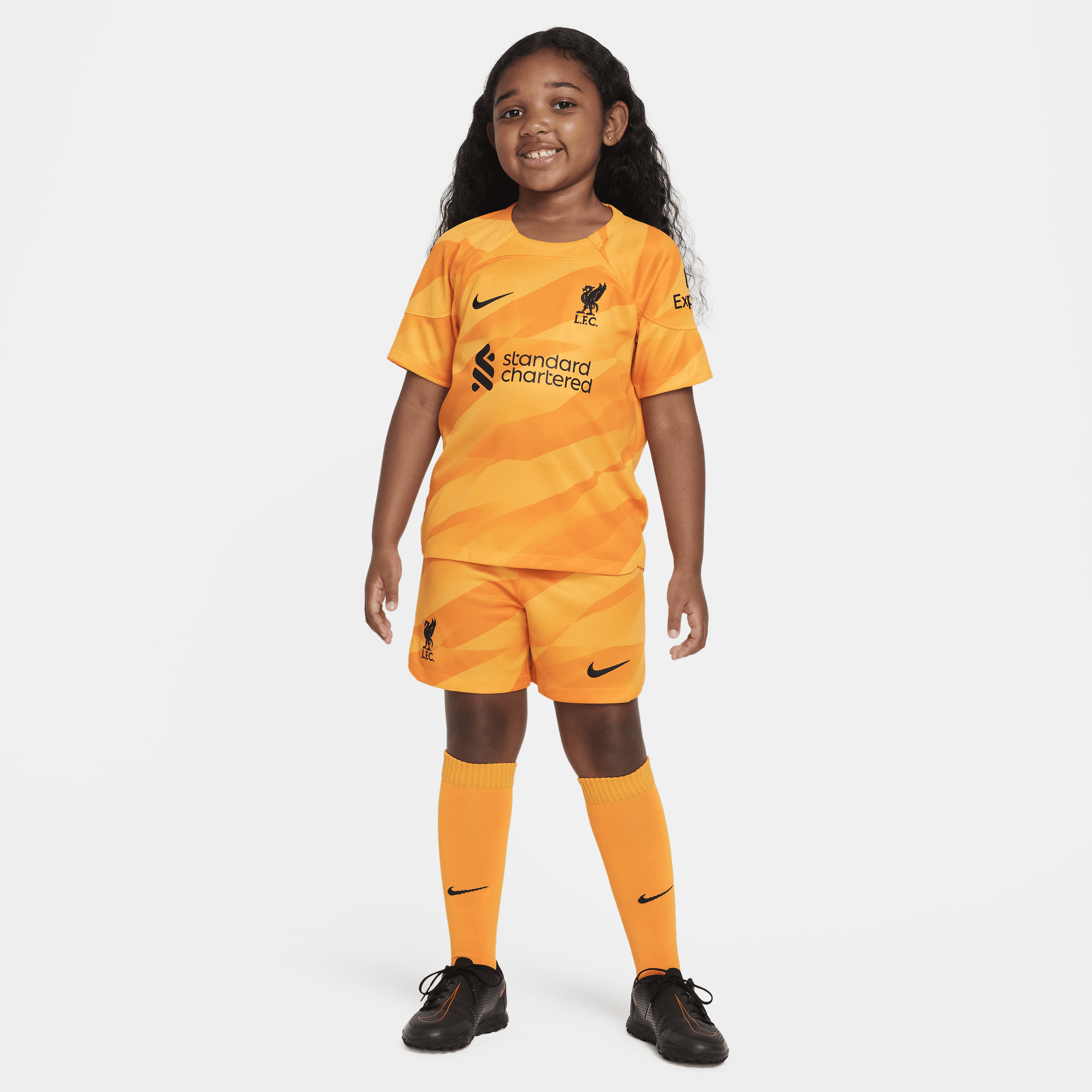 Nike Liverpool FC 2023/24 Goalkeeper Dri-FIT-sæt i tre dele til mindre børn - gul