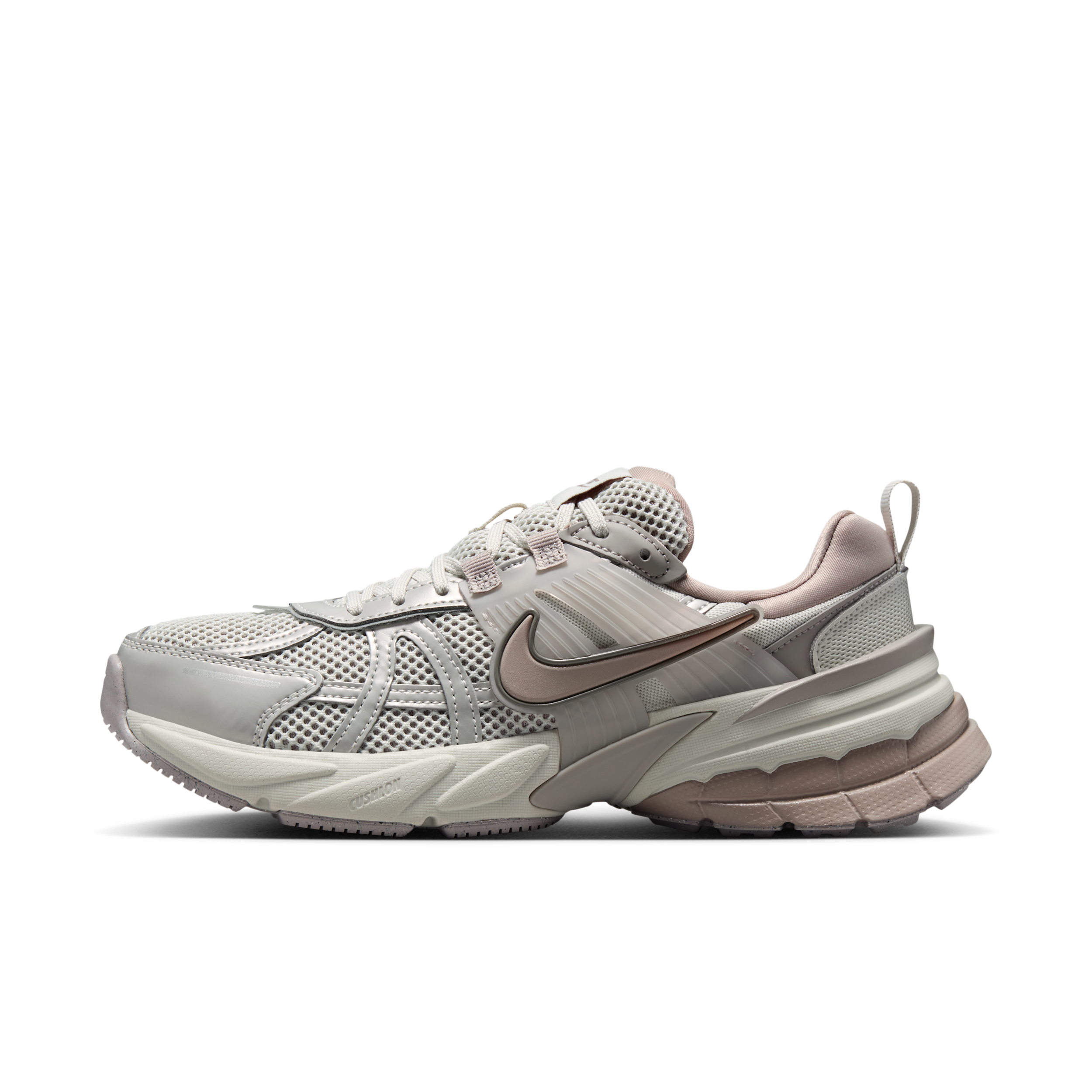 【ナイキ(NIKE)公式ストア】ナイキ V2K ラン ウィメンズシューズ FD0736-011 グレー 【ナイキ(NIKE)公式ストア】ナイキ V2K ラン ウィメンズシューズ FD0736-011 グレー