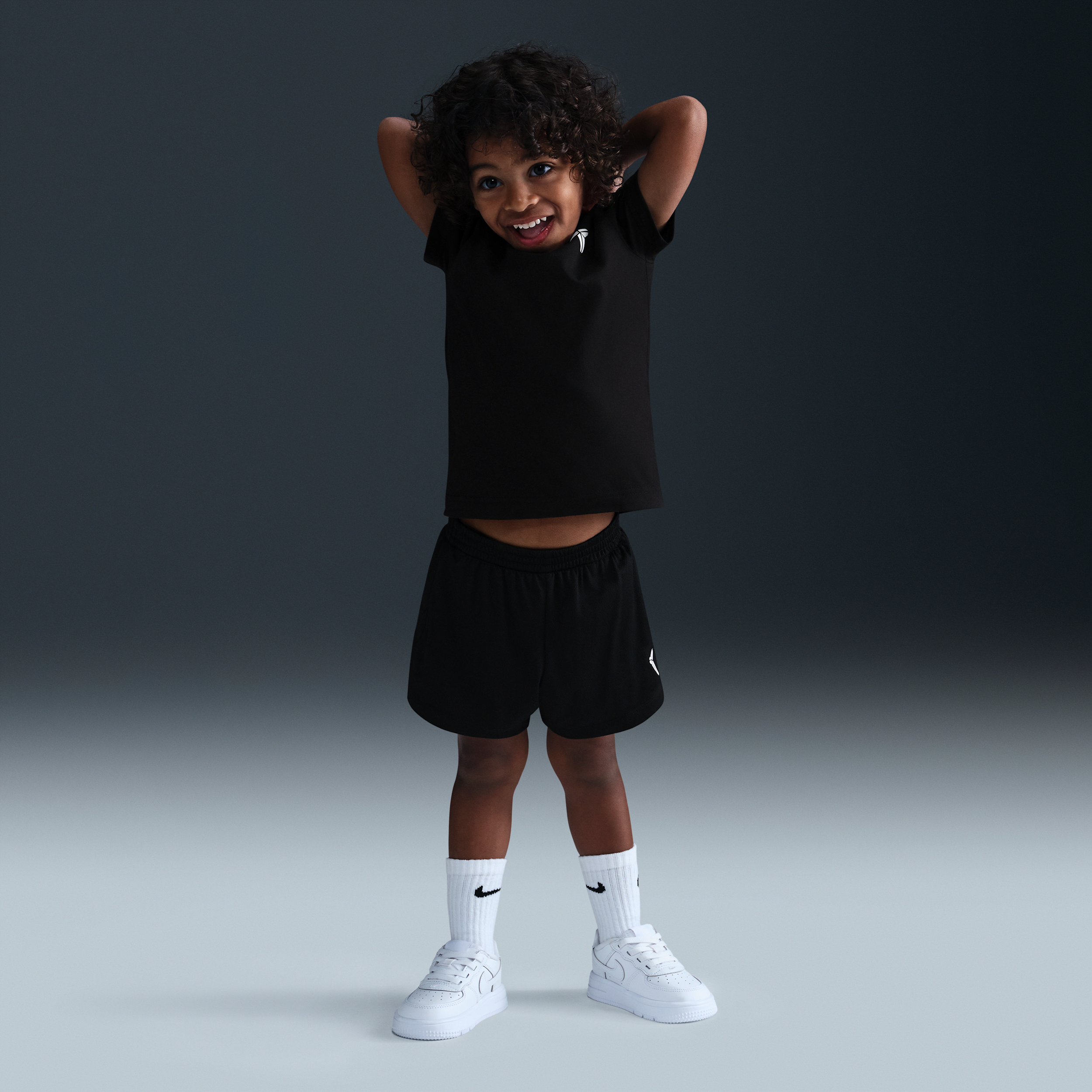【ナイキ(NIKE)公式ストア】ナイキ Dri-FIT コービー ブライアント ベビーショートパンツ IB9079-010 ブラック 【ナイキ(NIKE)公式ストア】ナイキ Dri-FIT コービー ブライアント ベビーショートパンツ IB9079-010 ブラック