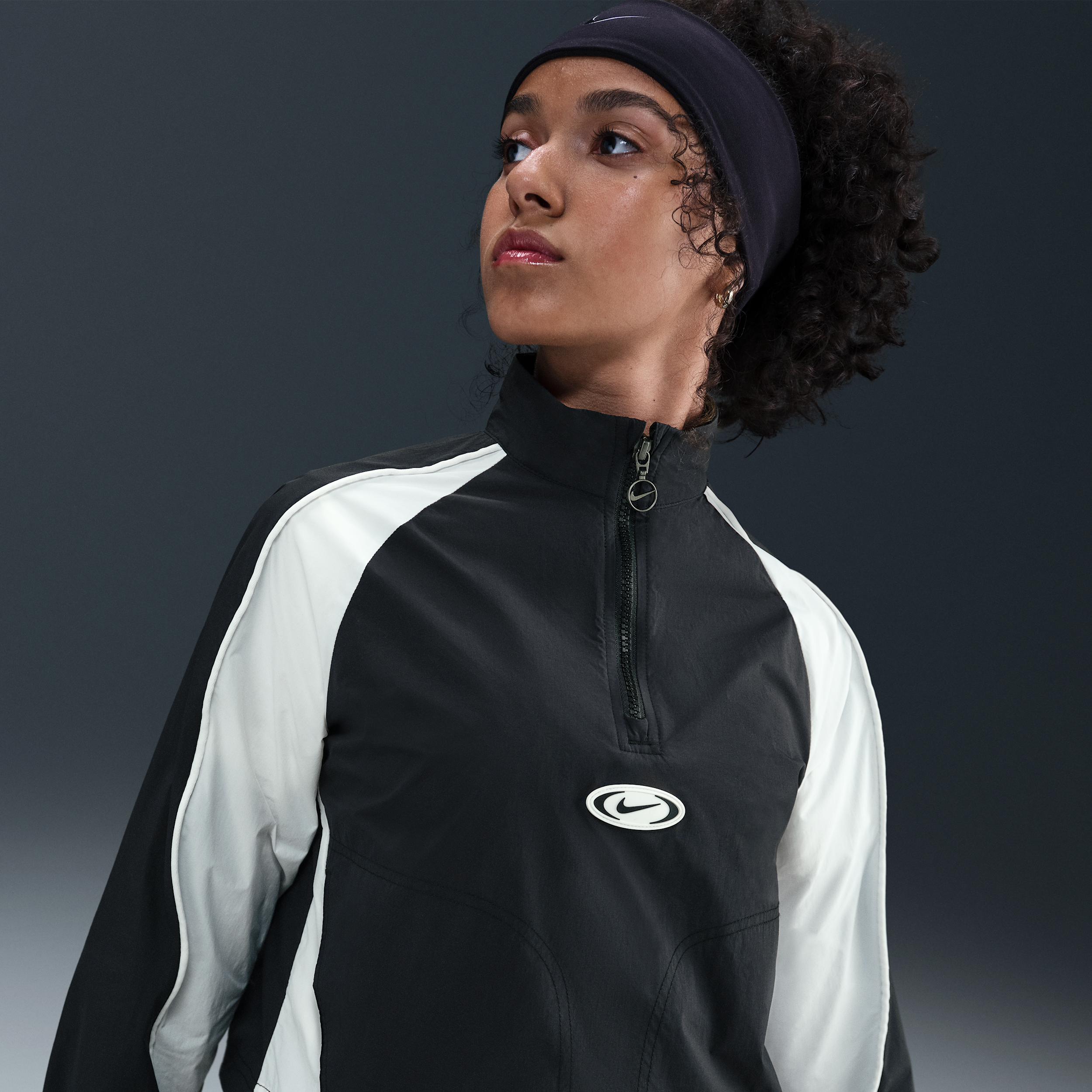 【ナイキ(NIKE)公式ストア】ナイキ スポーツウェア ガールズ 1/4ジップ トラックジャケット HQ9403-010 ブラック 【ナイキ(NIKE)公式ストア】ナイキ スポーツウェア ガールズ 1/4ジップ トラックジャケット HQ9403-010 ブラック