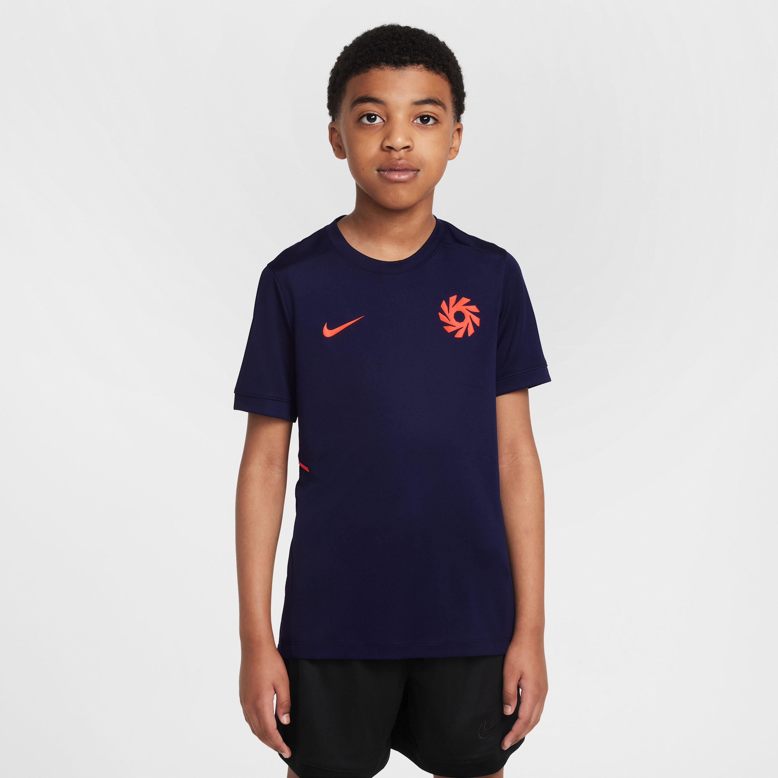 【ナイキ(NIKE)公式ストア】アーリン ハーランド アカデミー ジュニア Dri-FIT ショートスリーブ サッカートップ HV0229-498 ブルー 【ナイキ(NIKE)公式ストア】アーリン ハーランド アカデミー ジュニア Dri-FIT ショートスリーブ サッカートップ HV0229-498 ブルー