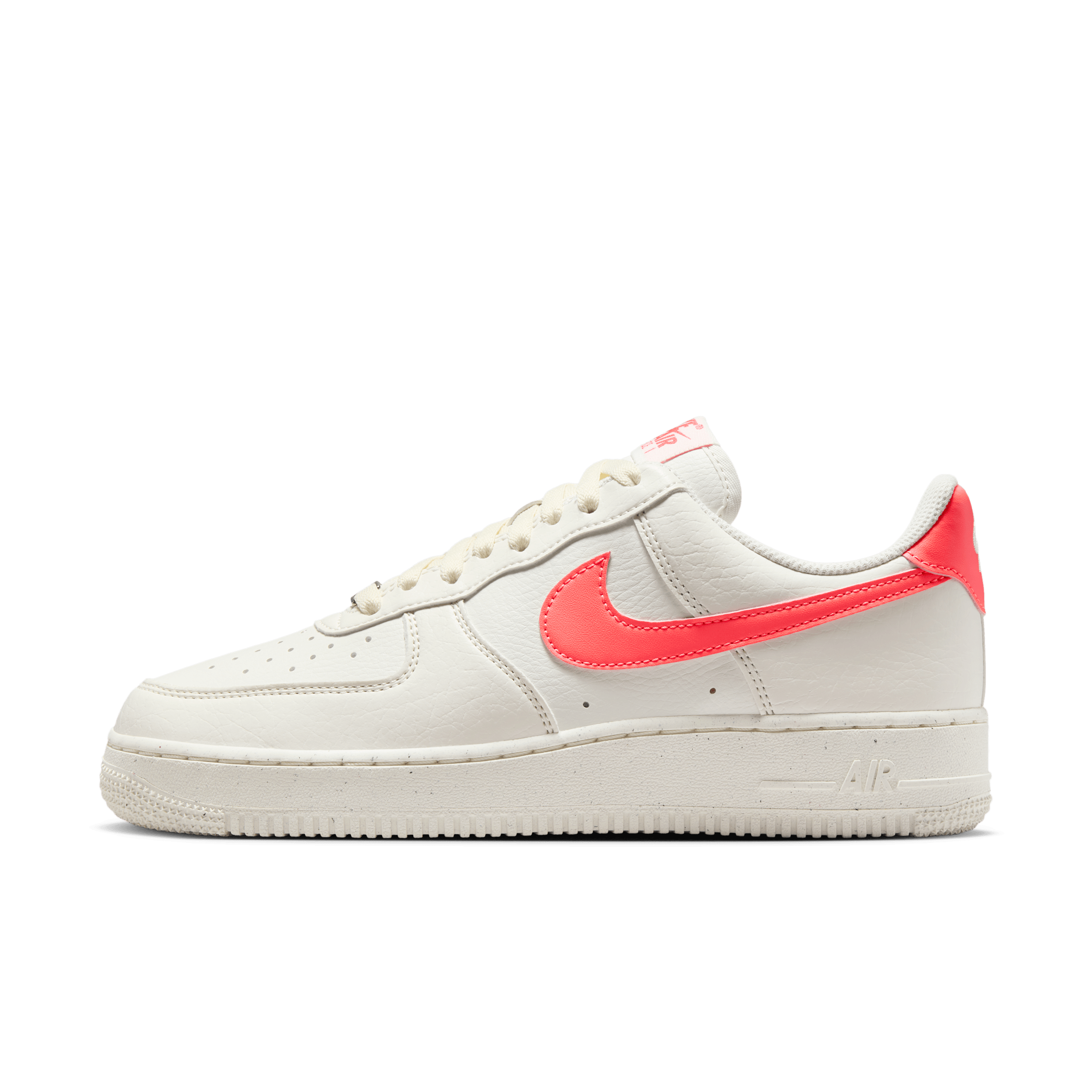 【ナイキ(NIKE)公式ストア】ナイキ エア フォース 1 '07 ネクスト ネイチャー ウィメンズシューズ DV3808-110 ホワイト 【ナイキ(NIKE)公式ストア】ナイキ エア フォース 1 '07 ネクスト ネイチャー ウィメンズシューズ DV3808-110 ホワイト