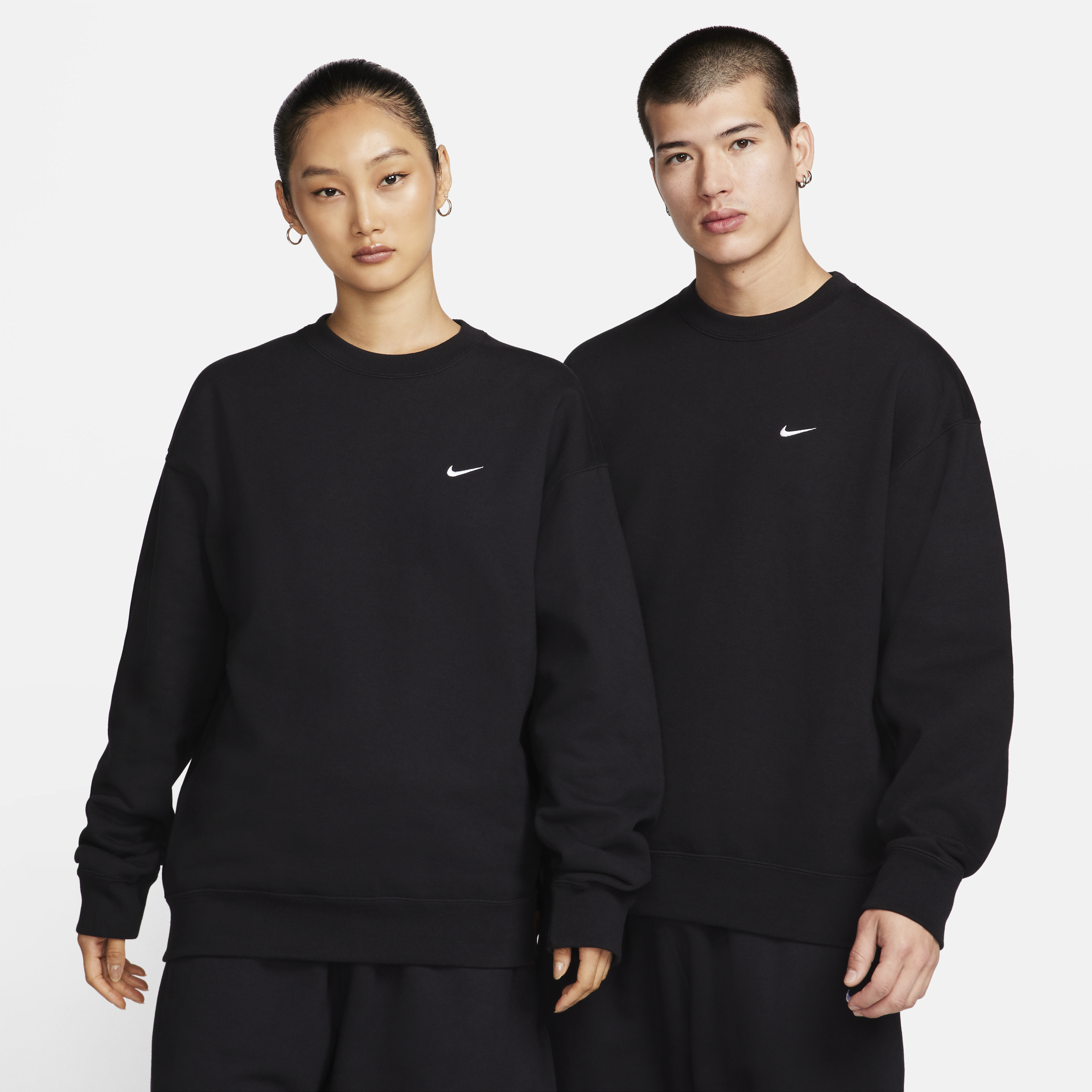 【ナイキ(NIKE)公式ストア】ナイキ ソロ スウッシュ メンズ フリース クルー DX1362-010 ブラック 【ナイキ(NIKE)公式ストア】ナイキ ソロ スウッシュ メンズ フリース クルー DX1362-010 ブラック