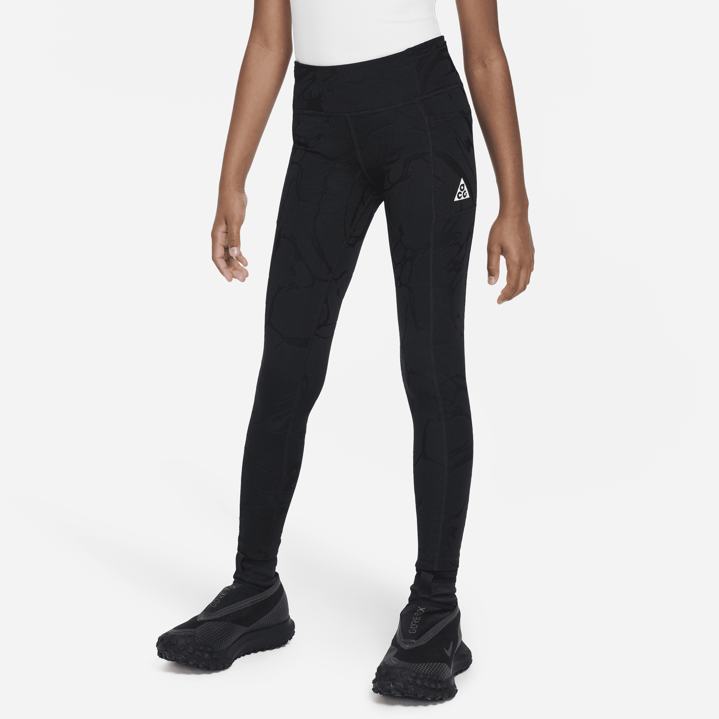 Nike ACG Therma-FIT-leggings til større børn (piger) - sort
