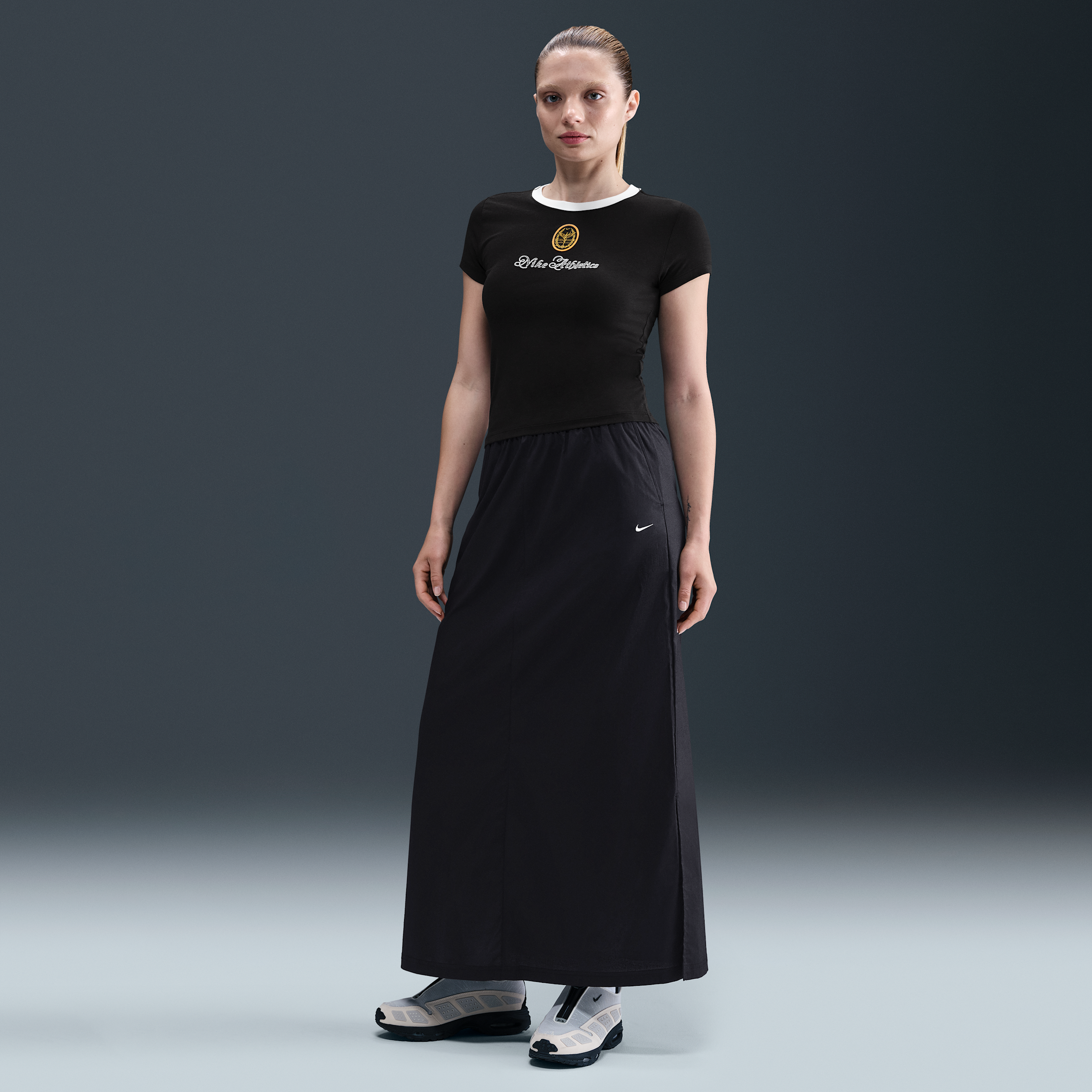 Gonna ampia in tessuto Nike Chill Poplin – Donna - Nero