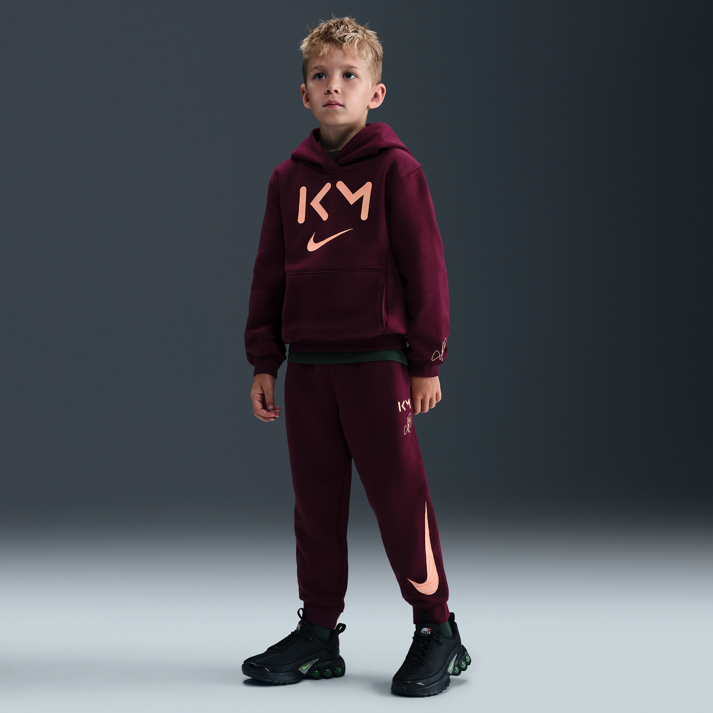 Nike Kylian Mbappé Conjunto de pantalón y sudadera con capucha de tejido Fleece - Niño/a pequeño/a - Rojo