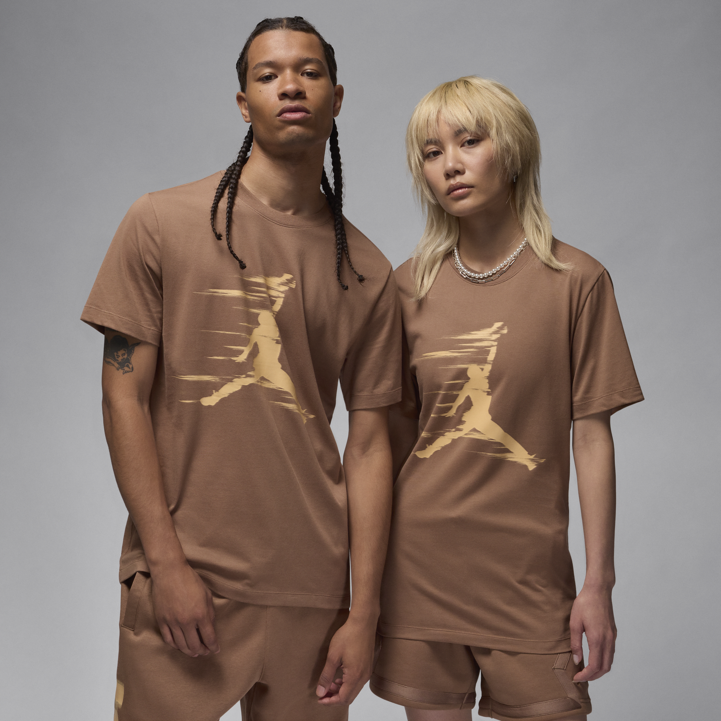 【ナイキ(NIKE)公式ストア】ジョーダン MVP メンズ ジャンプマン Tシャツ FZ1919-223 ブラウン 【ナイキ(NIKE)公式ストア】ジョーダン MVP メンズ ジャンプマン Tシャツ FZ1919-223 ブラウン