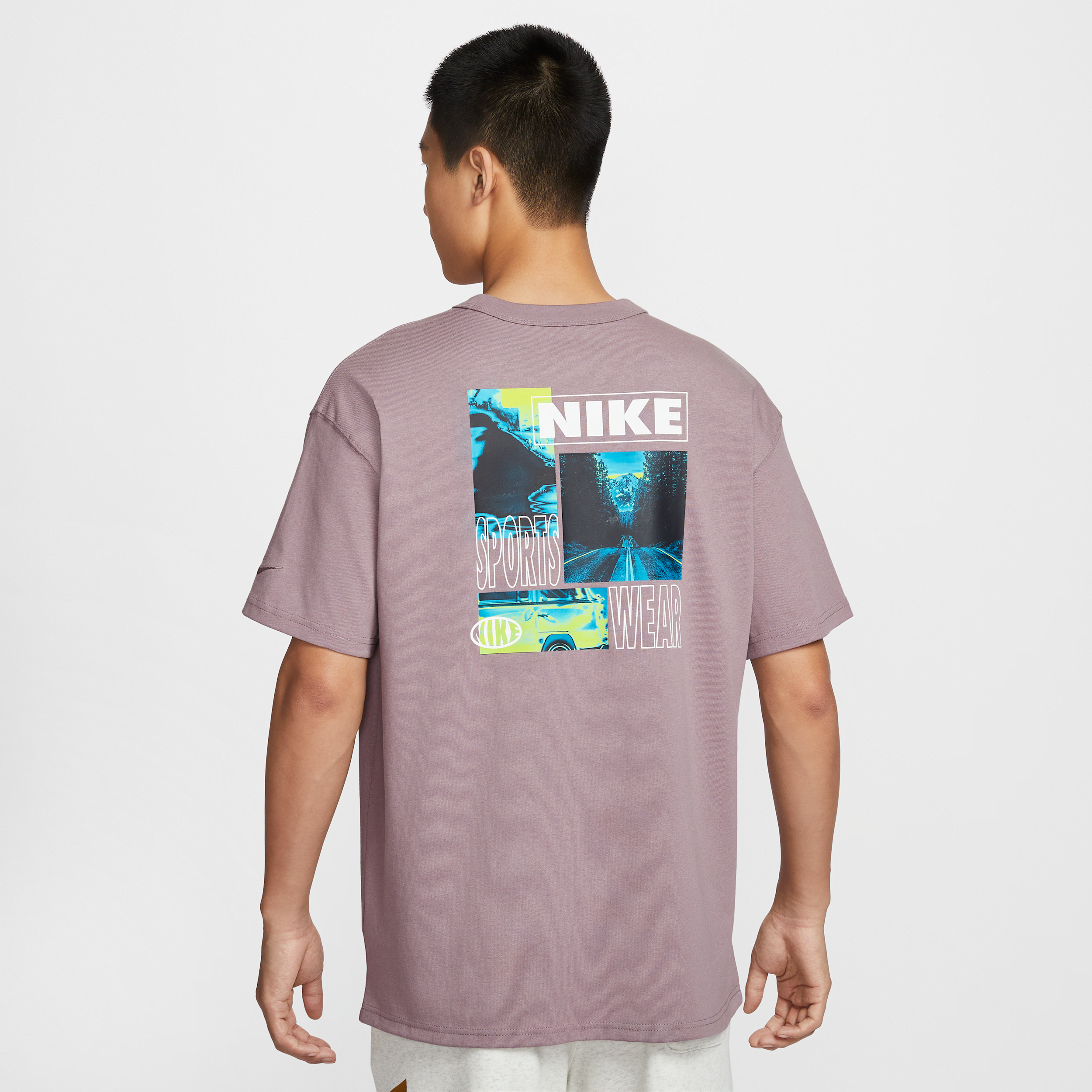 【ナイキ(NIKE)公式ストア】ナイキ スポーツウェア プレミアム エッセンシャル メンズ Tシャツ IB7554-204 ピンク 【ナイキ(NIKE)公式ストア】ナイキ スポーツウェア プレミアム エッセンシャル メンズ Tシャツ IB7554-204 ピンク