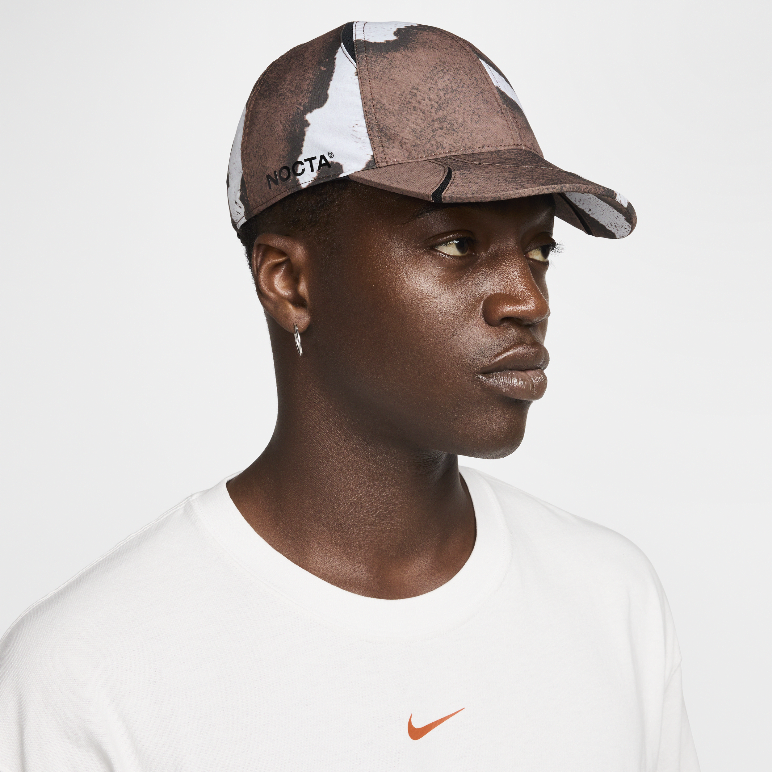 【ナイキ(NIKE)公式ストア】NOCTA オパール メンズ サン ハット FV3771-819 オレンジ 【ナイキ(NIKE)公式ストア】NOCTA オパール メンズ サン ハット FV3771-819 オレンジ
