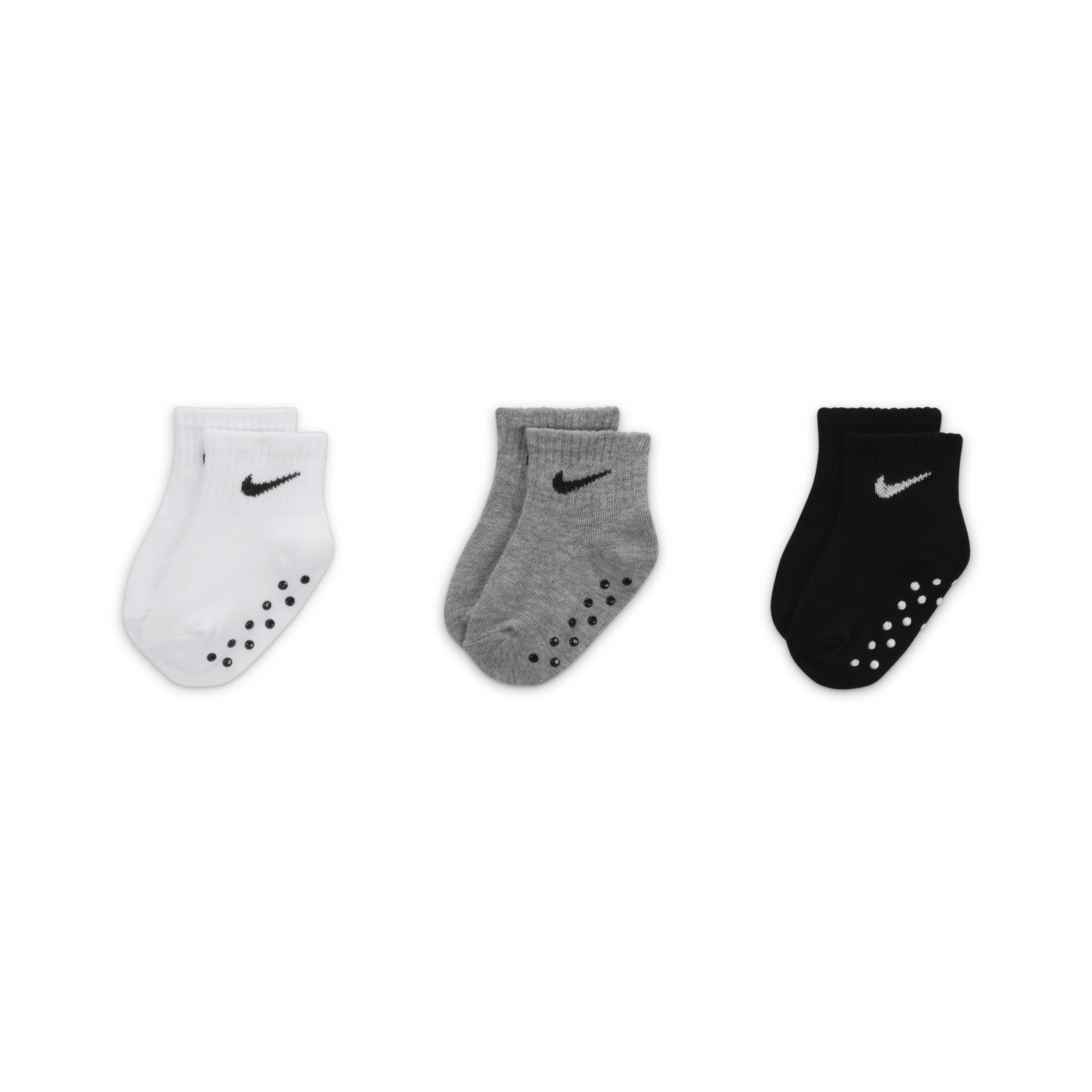 【ナイキ(NIKE)公式ストア】ナイキ ベビー スウッシュ アンクル グリッパー ソックス (3足) CT9646-063 グレー 【ナイキ(NIKE)公式ストア】ナイキ ベビー スウッシュ アンクル グリッパー ソックス (3足) CT9646-063 グレー