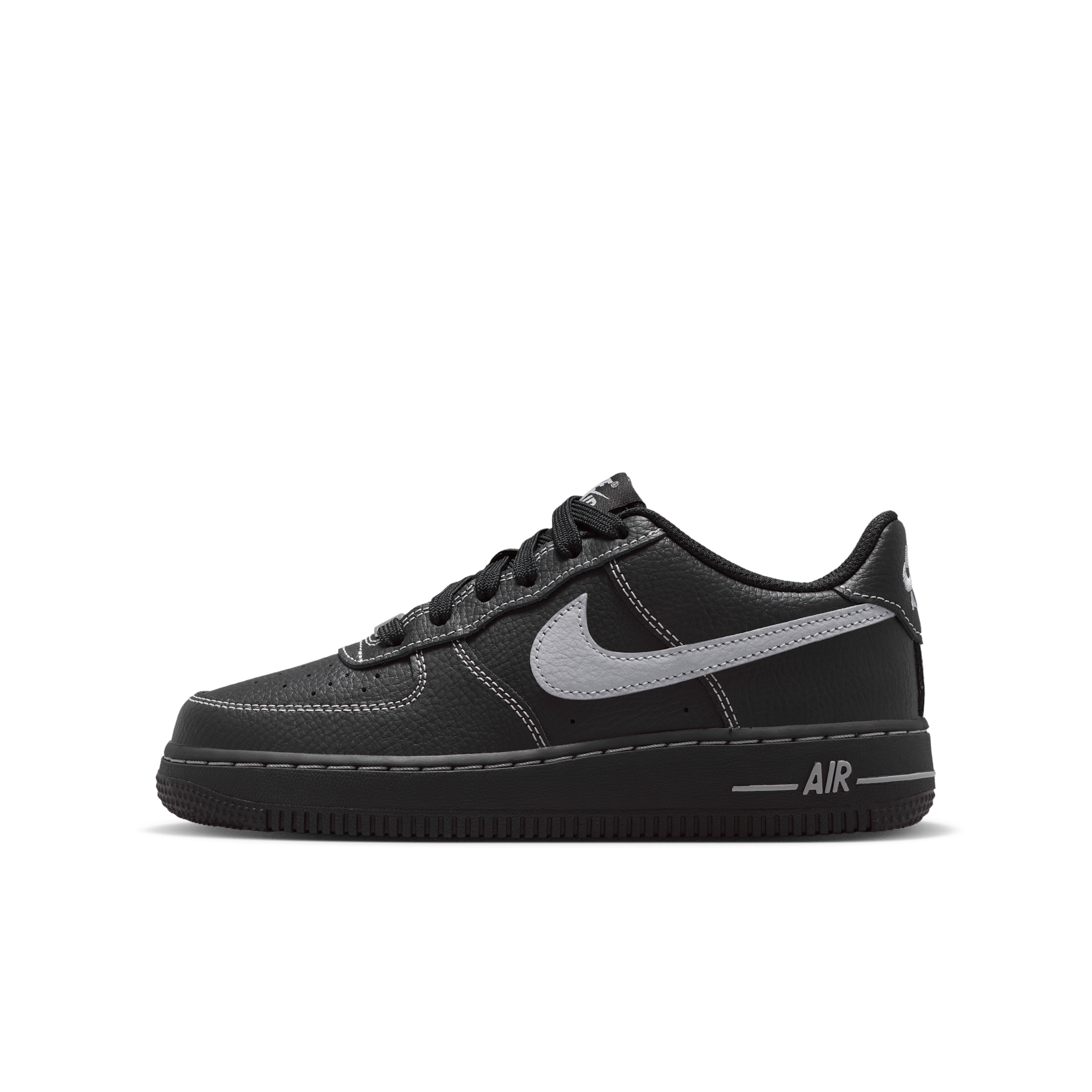 【ナイキ(NIKE)公式ストア】ナイキ エア フォース 1 LV8 ジュニア (ボーイズ) シューズ HV4762-003 ブラック 【ナイキ(NIKE)公式ストア】ナイキ エア フォース 1 LV8 ジュニア (ボーイズ) シューズ HV4762-003 ブラック