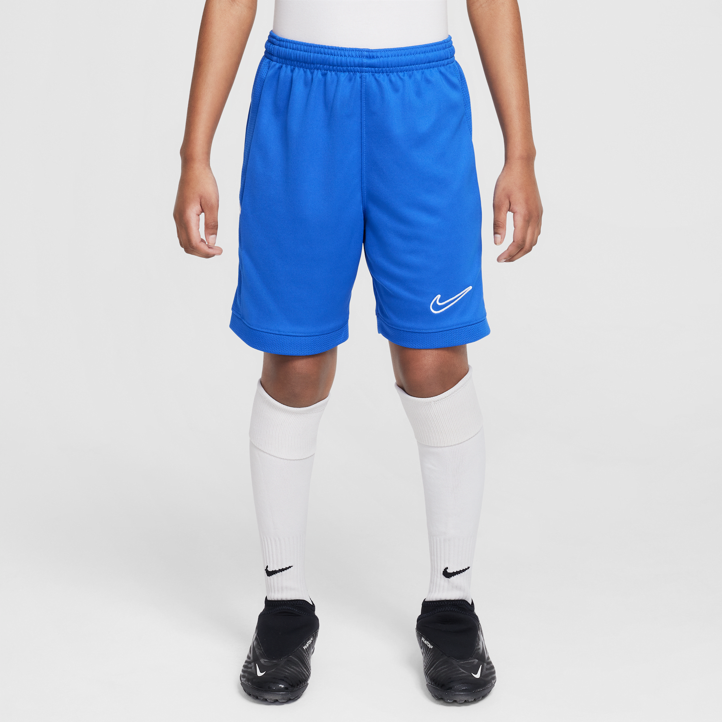 【ナイキ(NIKE)公式ストア】ナイキ アカデミー ジュニア Dri-FIT 18cm サッカーショートパンツ HJ3718-480 ブルー 【ナイキ(NIKE)公式ストア】ナイキ アカデミー ジュニア Dri-FIT 18cm サッカーショートパンツ HJ3718-480 ブルー