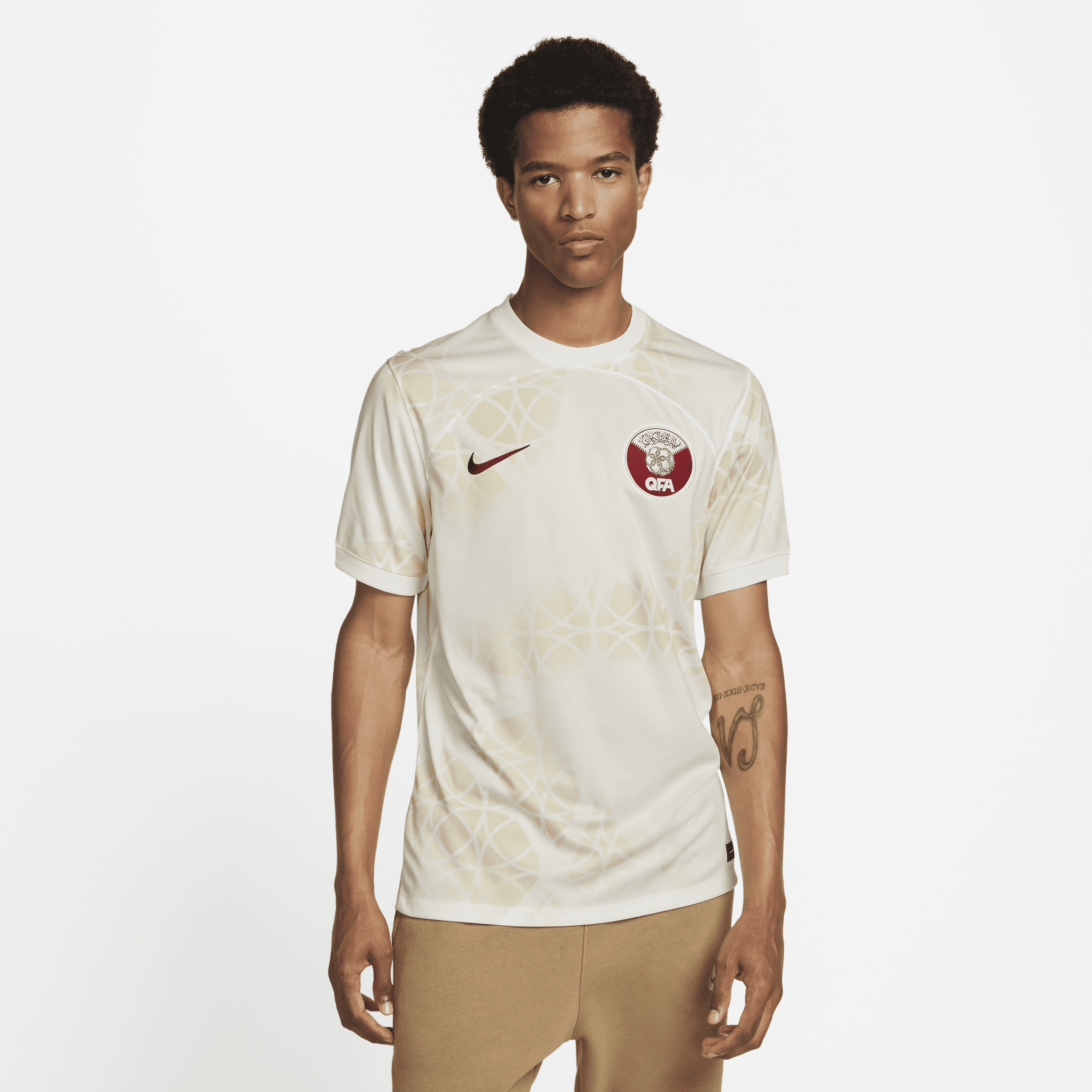 Qatar 2022/23 Stadium Away Nike Dri-FIT-fodboldtrøje til mænd - hvid
