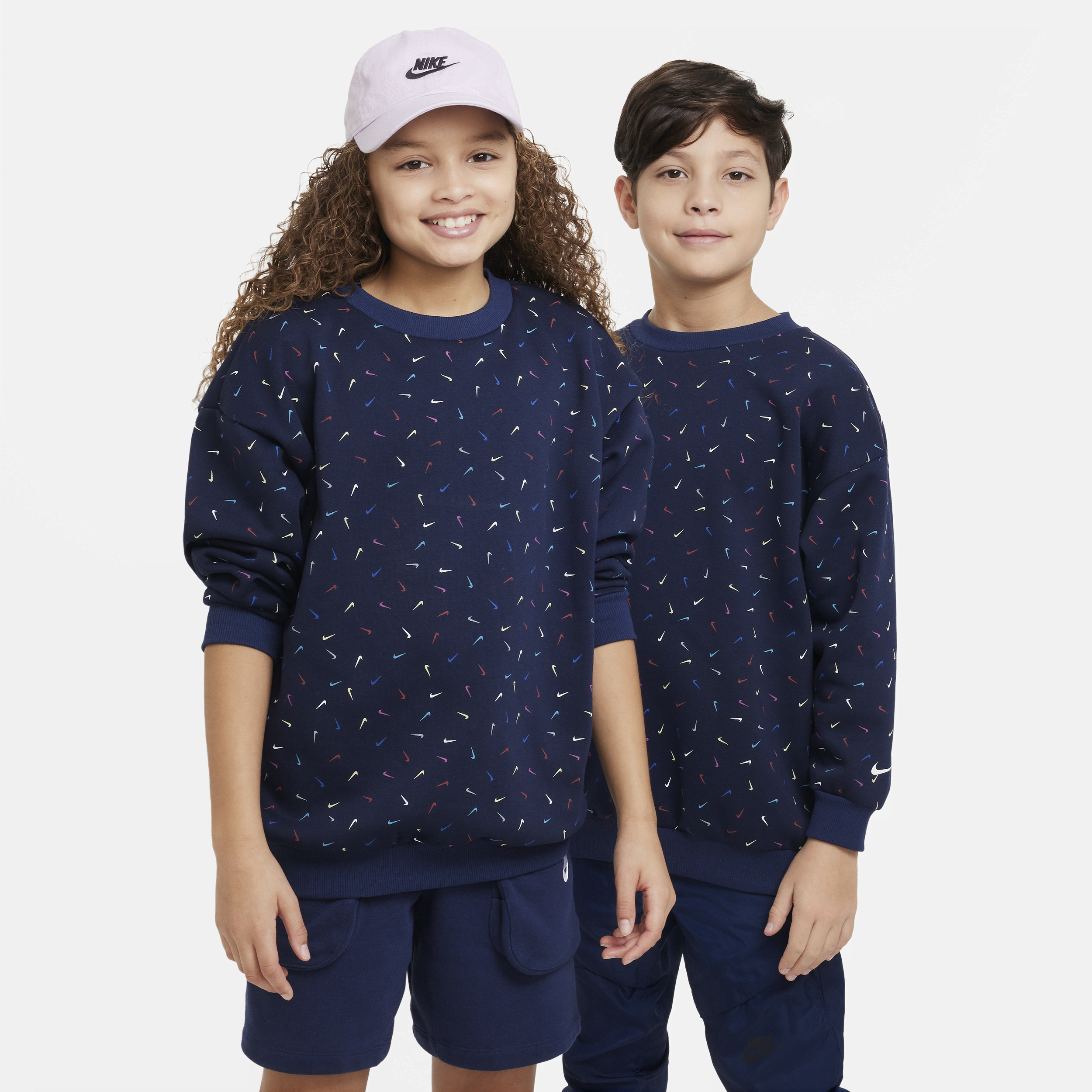 【ナイキ(NIKE)公式ストア】ナイキ スポーツウェア アイコン フリース ジュニア フリース スウェットシャツ DZ0778-451 ブルー 【ナイキ(NIKE)公式ストア】ナイキ スポーツウェア アイコン フリース ジュニア フリース スウェットシャツ DZ0778-451 ブルー