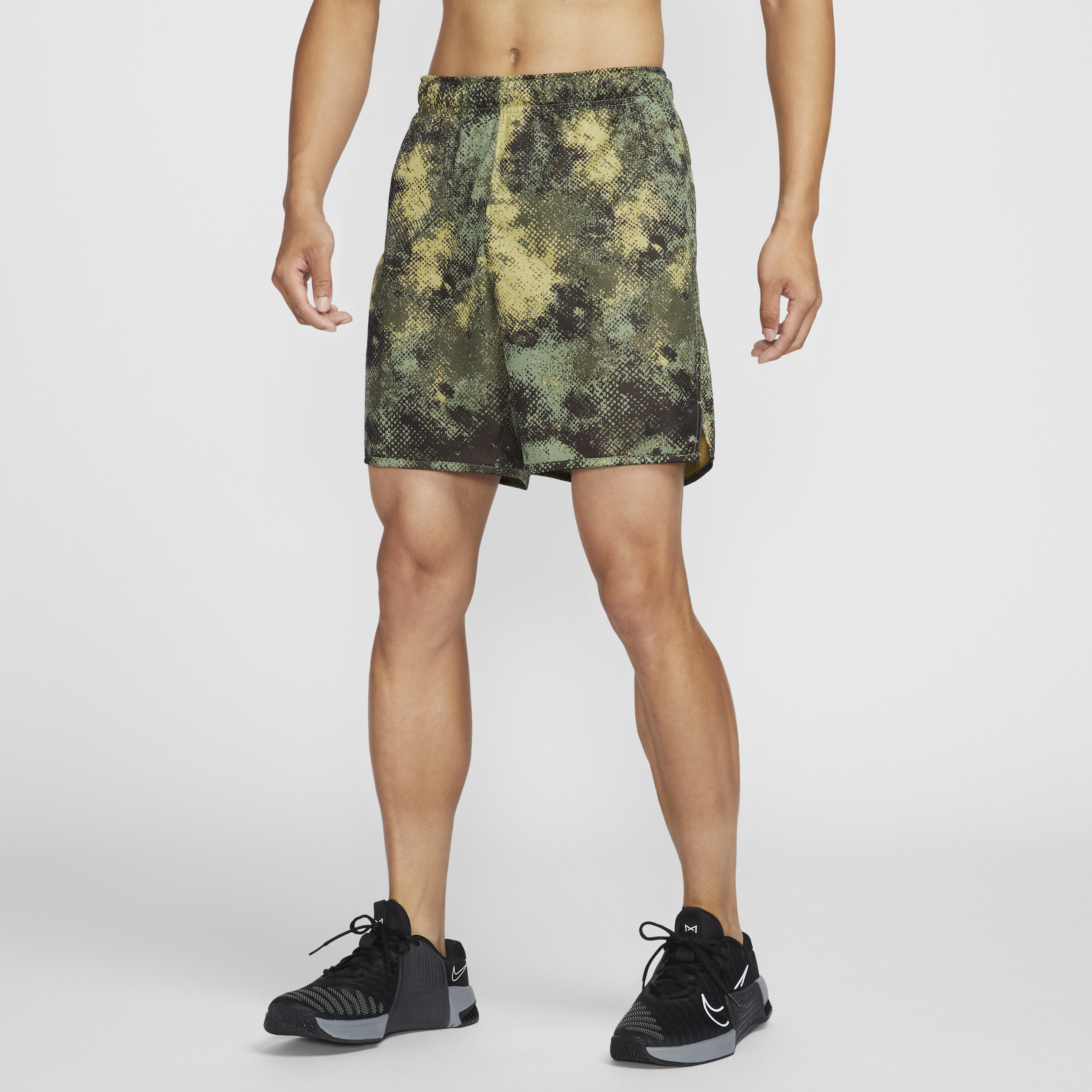 【ナイキ(NIKE)公式ストア】ナイキ トータリティ カモ メンズ 18cm Dri-FIT フィットネスショートパンツ FZ0743-386 グリーン 【ナイキ(NIKE)公式ストア】ナイキ トータリティ カモ メンズ 18cm Dri-FIT フィットネスショートパンツ FZ0743-386 グリーン
