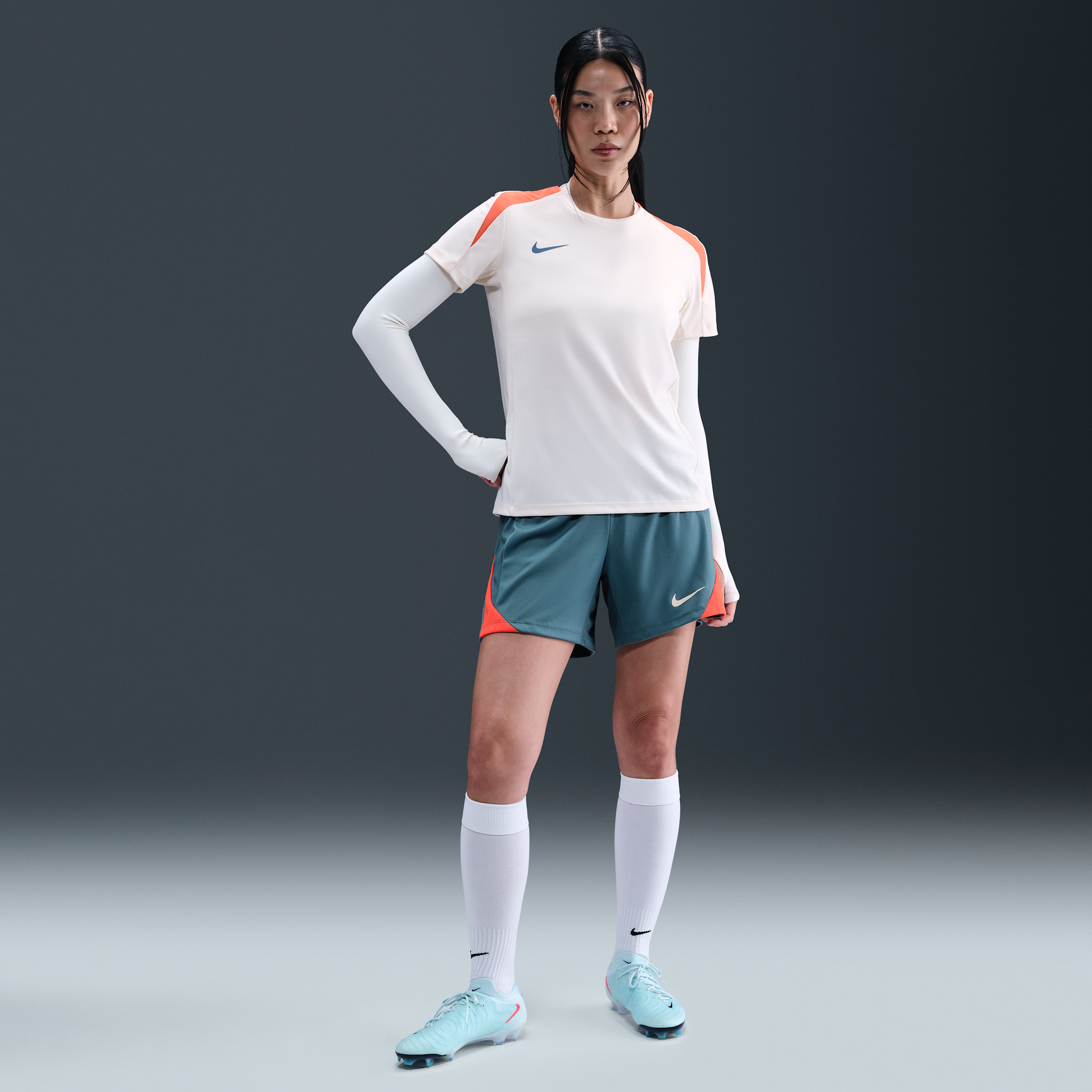【ナイキ(NIKE)公式ストア】ナイキ ストライク ウィメンズ Dri-FIT サッカーショートパンツ FN5023-006 ブルー 【ナイキ(NIKE)公式ストア】ナイキ ストライク ウィメンズ Dri-FIT サッカーショートパンツ FN5023-006 ブルー
