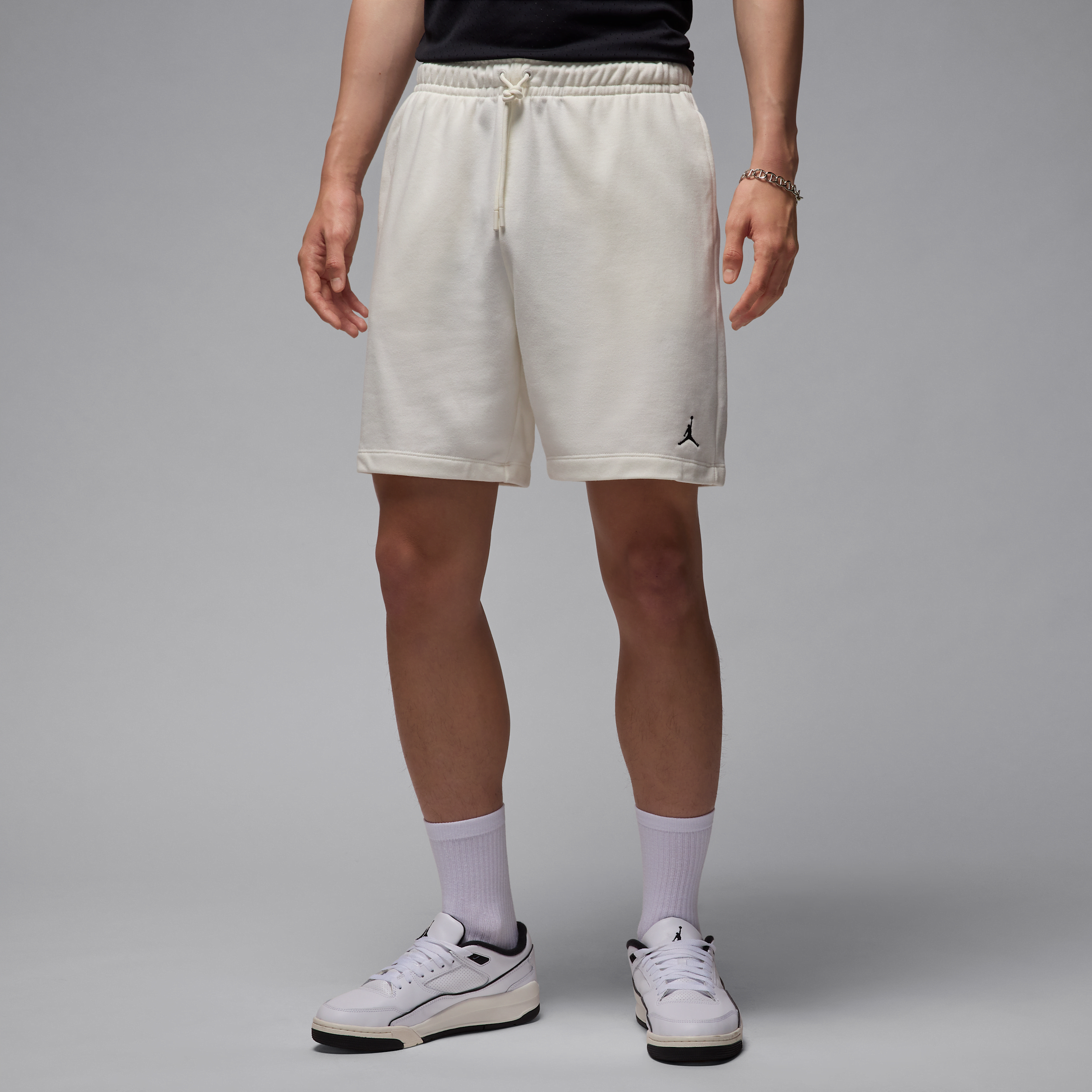 【ナイキ(NIKE)公式ストア】ジョーダン ブルックリン フリース メンズ ショートパンツ FV7287-133 ホワイト 【ナイキ(NIKE)公式ストア】ジョーダン ブルックリン フリース メンズ ショートパンツ FV7287-133 ホワイト