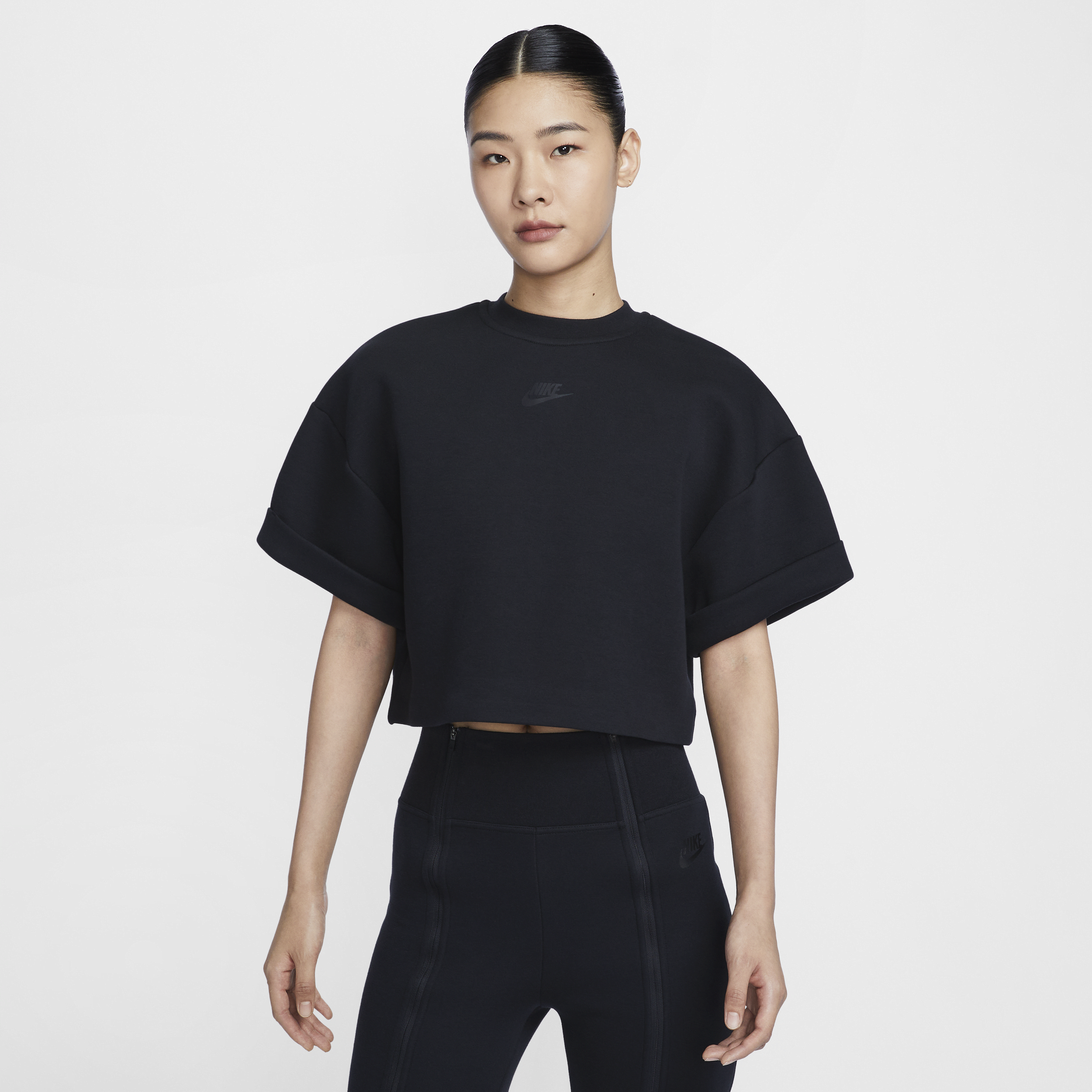 【ナイキ(NIKE)公式ストア】ナイキ スポーツウェア テック フリース ウィメンズ オーバーサイズド ショートスリーブ クロップド トップ FV6321-010 ブラック 【ナイキ(NIKE)公式ストア】ナイキ スポーツウェア テック フリース ウィメンズ オーバーサイズド ショートスリーブ クロップド トップ FV6321-010 ブラック