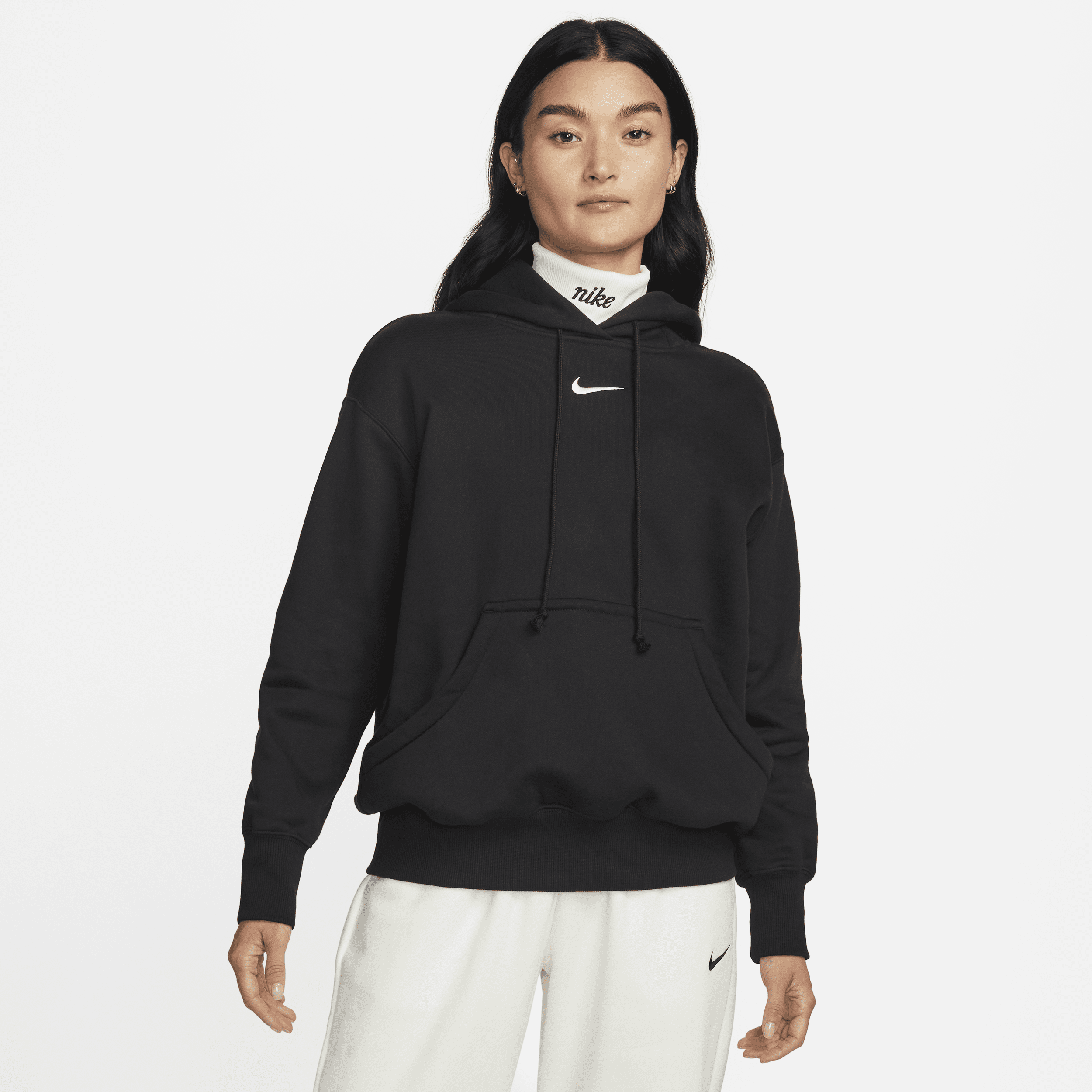 【ナイキ(NIKE)公式ストア】ナイキ スポーツウェア フェニックス フリース ウィメンズ オーバーサイズド プルオーバー パーカー DQ5861-010 ブラック 【ナイキ(NIKE)公式ストア】ナイキ スポーツウェア フェニックス フリース ウィメンズ オーバーサイズド プルオーバー パーカー DQ5861-010 ブラック
