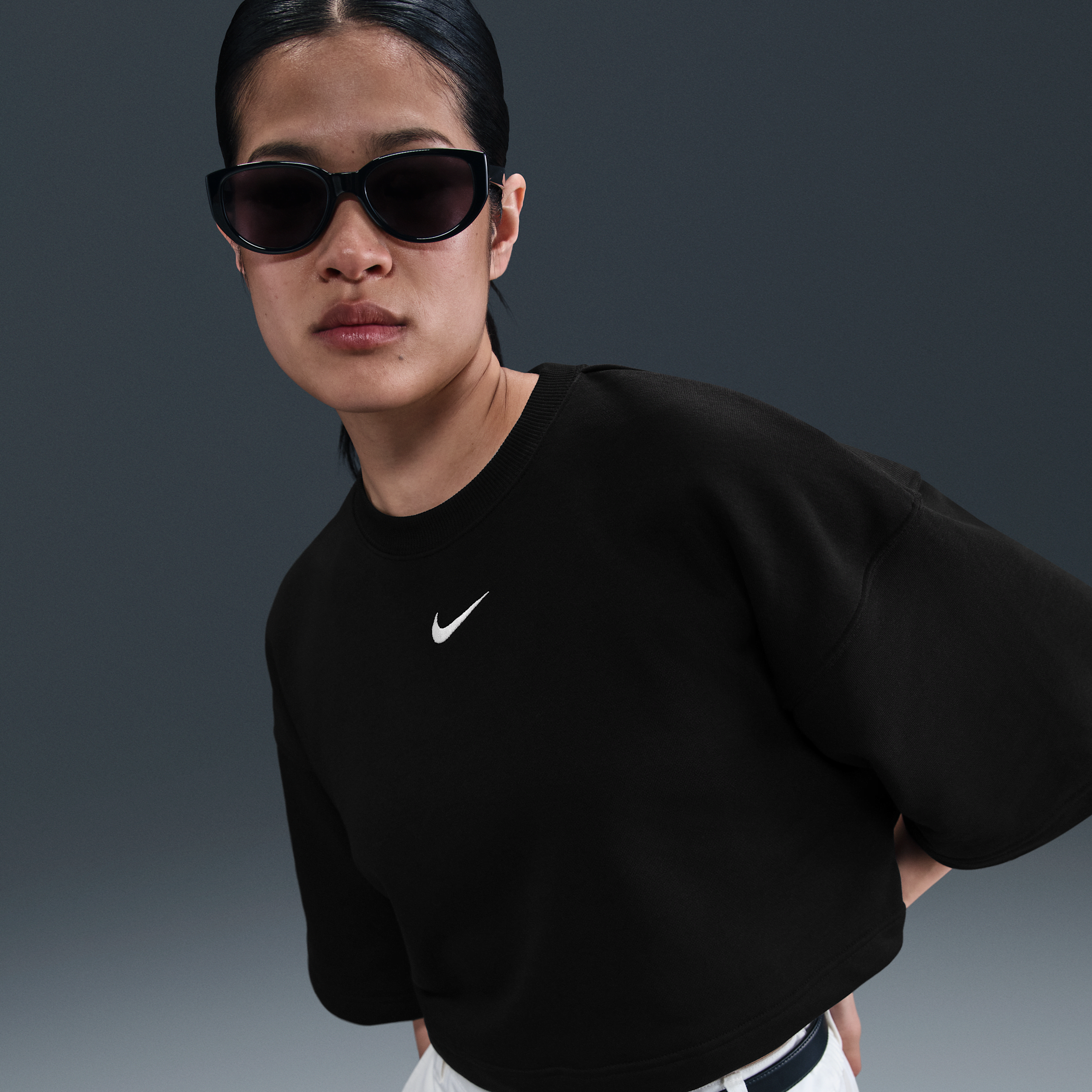 【ナイキ(NIKE)公式ストア】ナイキ スポーツウェア フェニックス フリース ウィメンズ ルーズ ショートスリーブ クロップド フレンチテリー トップ HJ1334-010 ブラック 【ナイキ(NIKE)公式ストア】ナイキ スポーツウェア フェニックス フリース ウィメンズ ルーズ ショートスリーブ クロップド フレンチテリー トップ HJ1334-010 ブラック