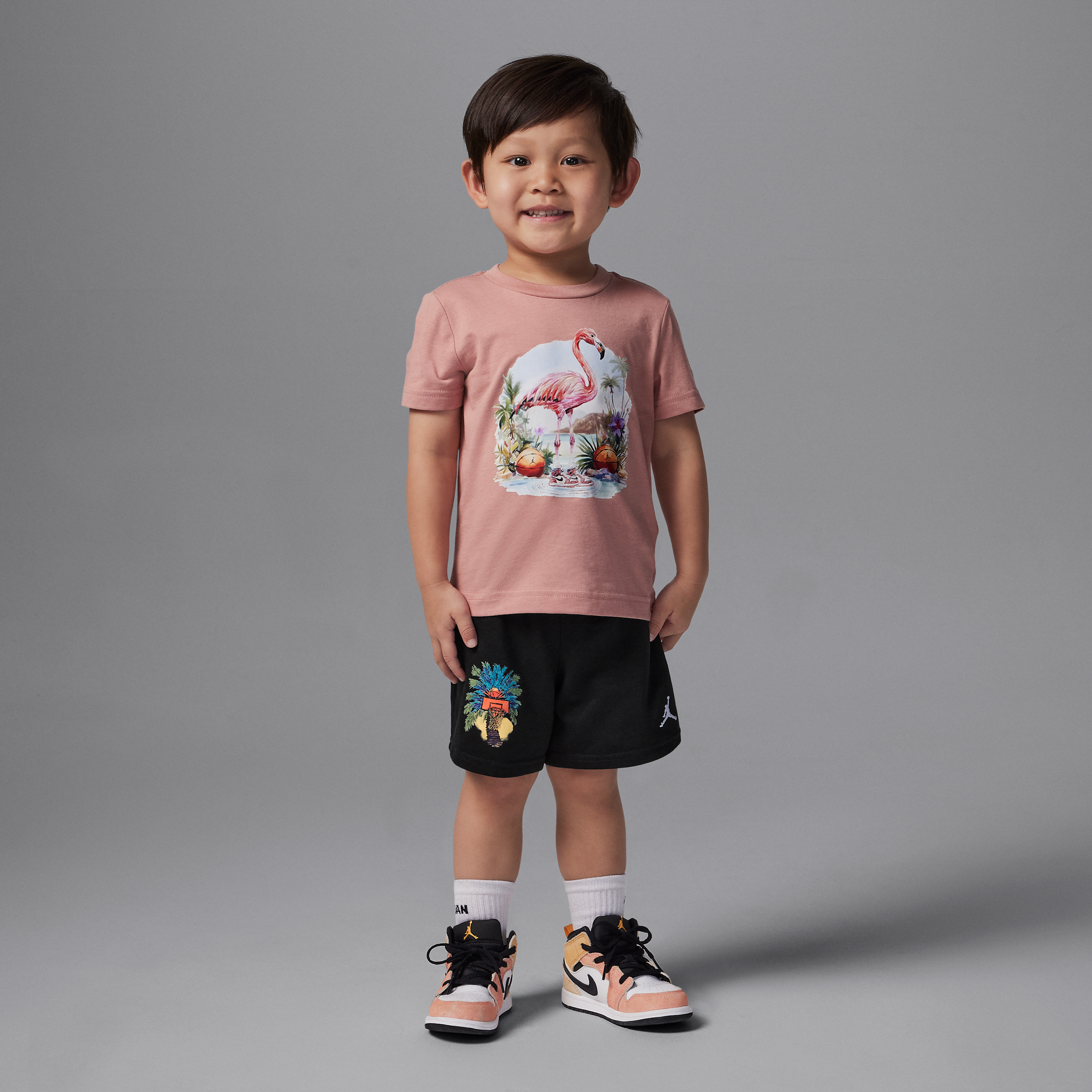 【ナイキ(NIKE)公式ストア】ジョーダン フライト エッセンシャル ベビー サマー パック ツーピース ショートパンツ セットアップ II3530-010 ブラック 【ナイキ(NIKE)公式ストア】ジョーダン フライト エッセンシャル ベビー サマー パック ツーピース ショートパンツ セットアップ II3530-010 ブラック