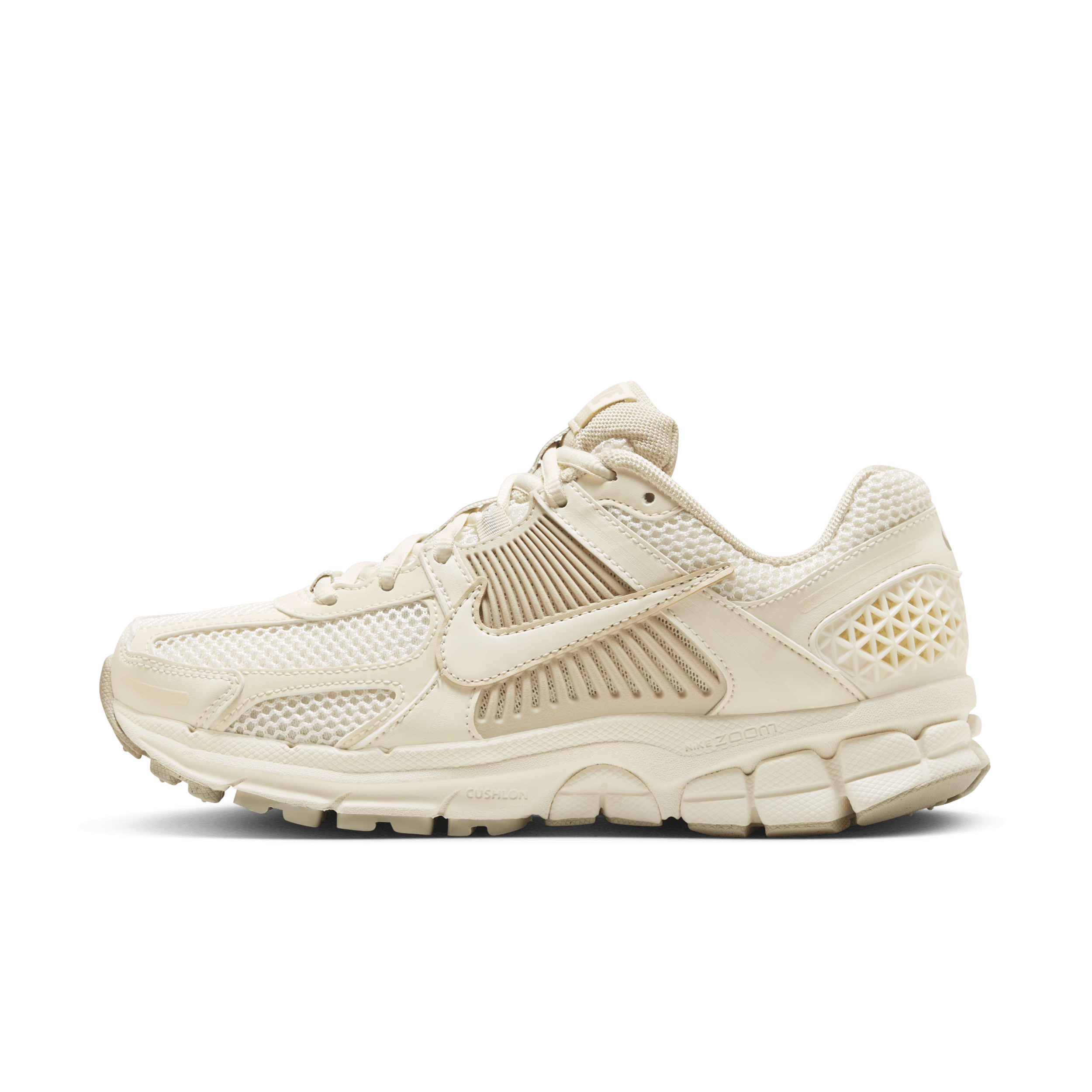 【ナイキ(NIKE)公式ストア】ナイキ ズーム ボメロ 5 ウィメンズシューズ FQ6868-111 ブラウン 【ナイキ(NIKE)公式ストア】ナイキ ズーム ボメロ 5 ウィメンズシューズ FQ6868-111 ブラウン