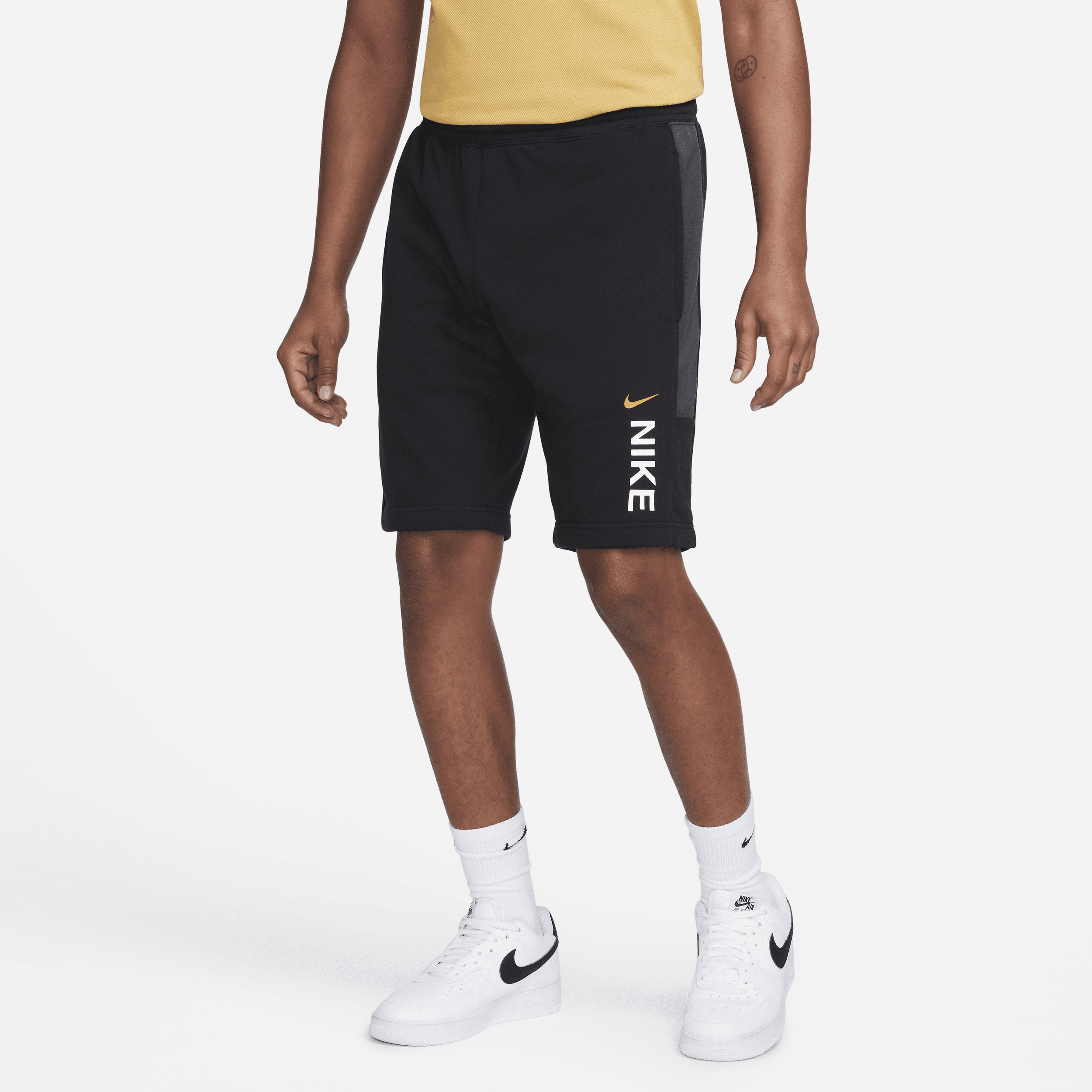Nike Sportswear Hybrid-shorts i french terry til mænd - sort