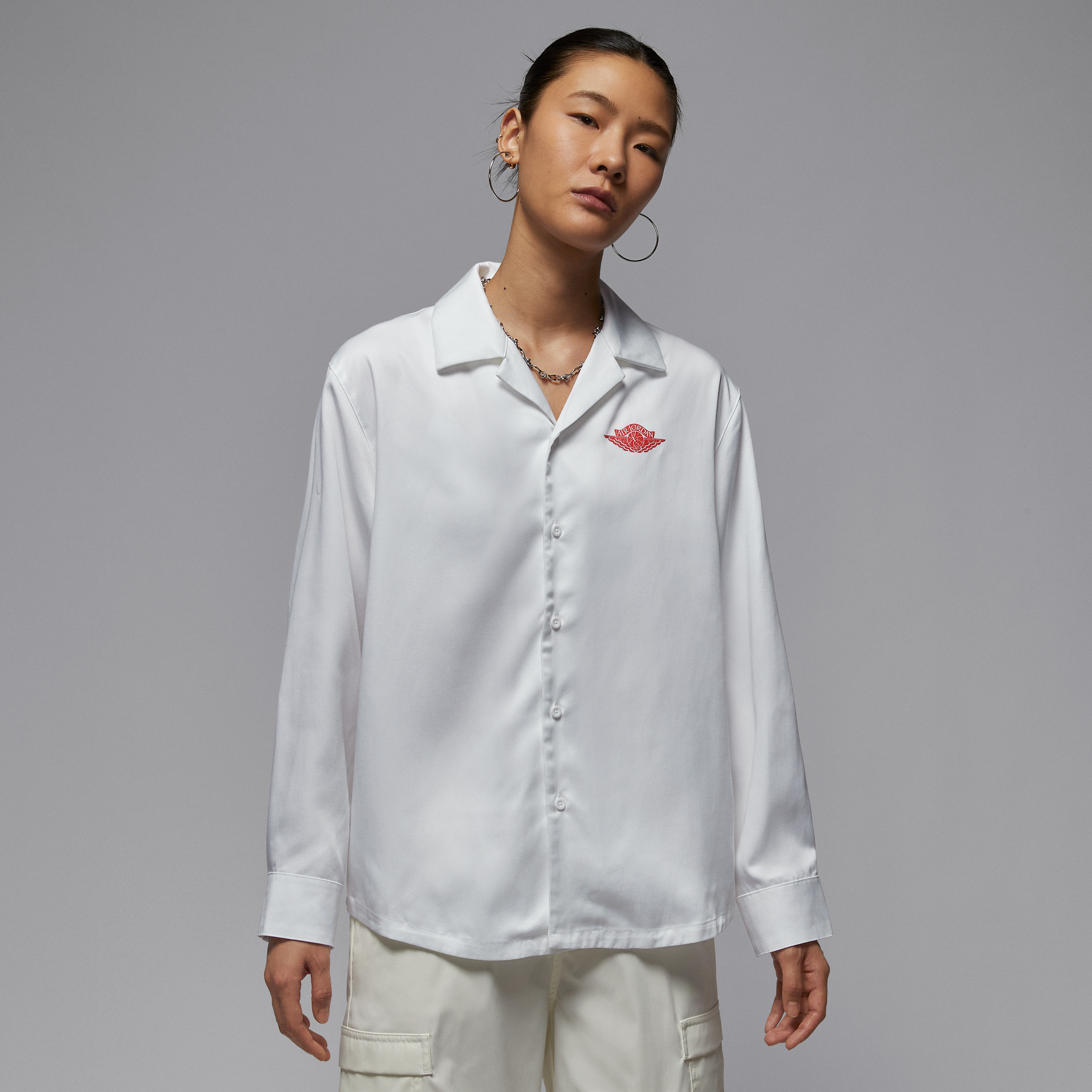 【ナイキ(NIKE)公式ストア】ジョーダン フライト レア エア ウィメンズ ロングスリーブ シャツ IH2538-100 ホワイト 【ナイキ(NIKE)公式ストア】ジョーダン フライト レア エア ウィメンズ ロングスリーブ シャツ IH2538-100 ホワイト