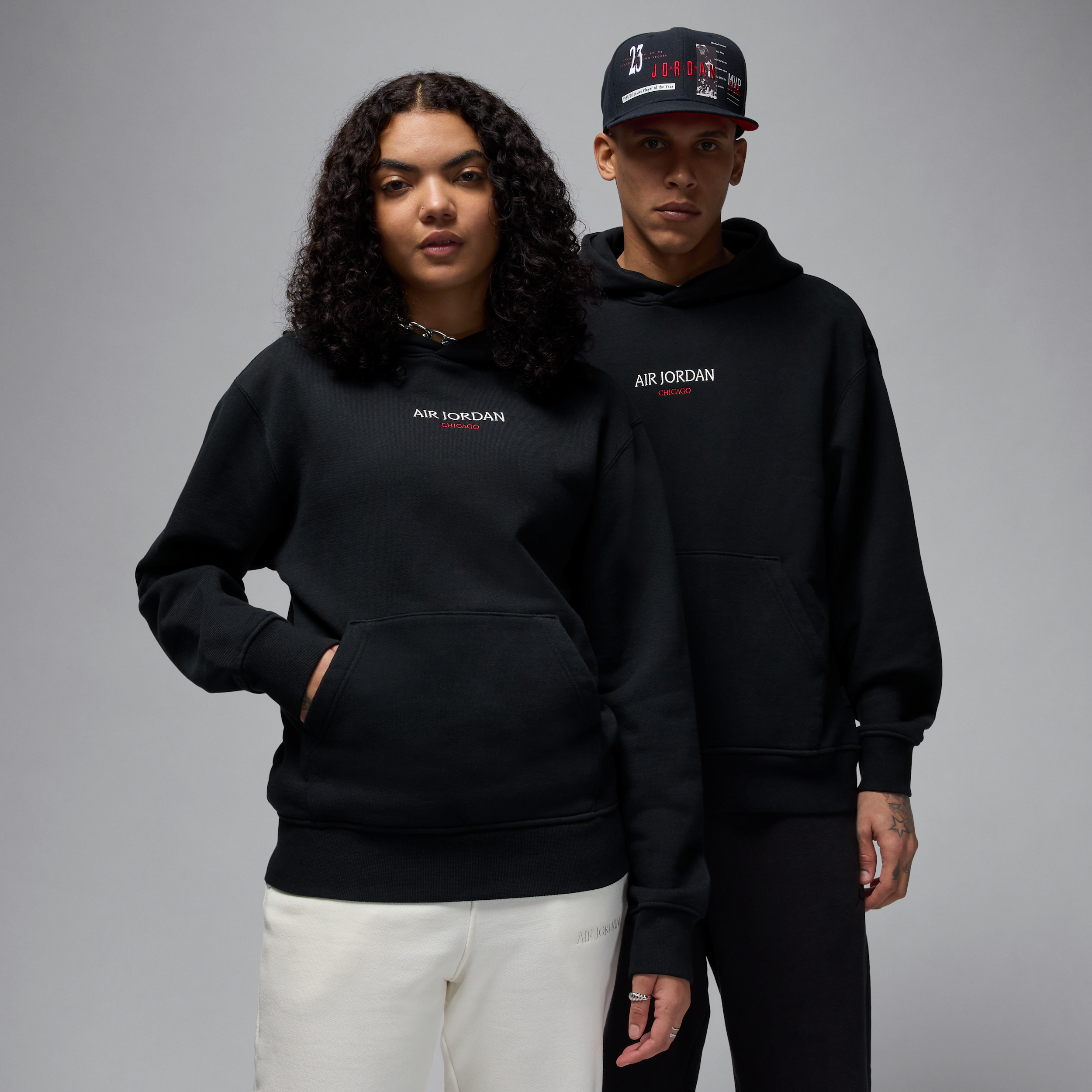 【ナイキ(NIKE)公式ストア】エア ジョーダン ワードマーク メンズ シカゴ フリース プルオーバー パーカー HF9289-010 ブラック 【ナイキ(NIKE)公式ストア】エア ジョーダン ワードマーク メンズ シカゴ フリース プルオーバー パーカー HF9289-010 ブラック