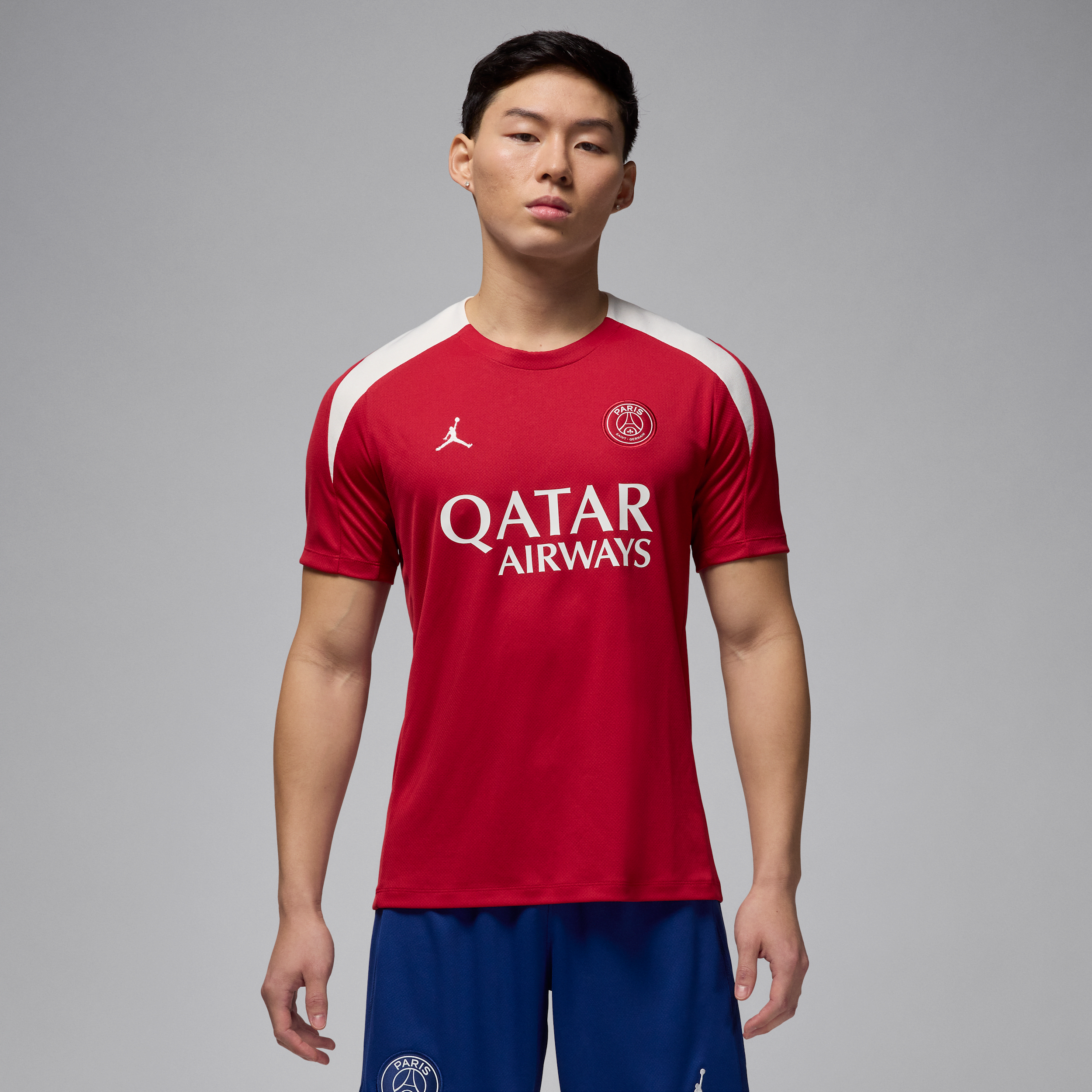 【ナイキ(NIKE)公式ストア】パリ サンジェルマン (PSG) ストライク フォース メンズ ジョーダン Dri-FIT サッカー ニット ショートスリーブ トップ HJ3389-660 レッド 【ナイキ(NIKE)公式ストア】パリ サンジェルマン (PSG) ストライク フォース メンズ ジョーダン Dri-FIT サッカー ニット ショートスリーブ トップ HJ3389-660 レッド