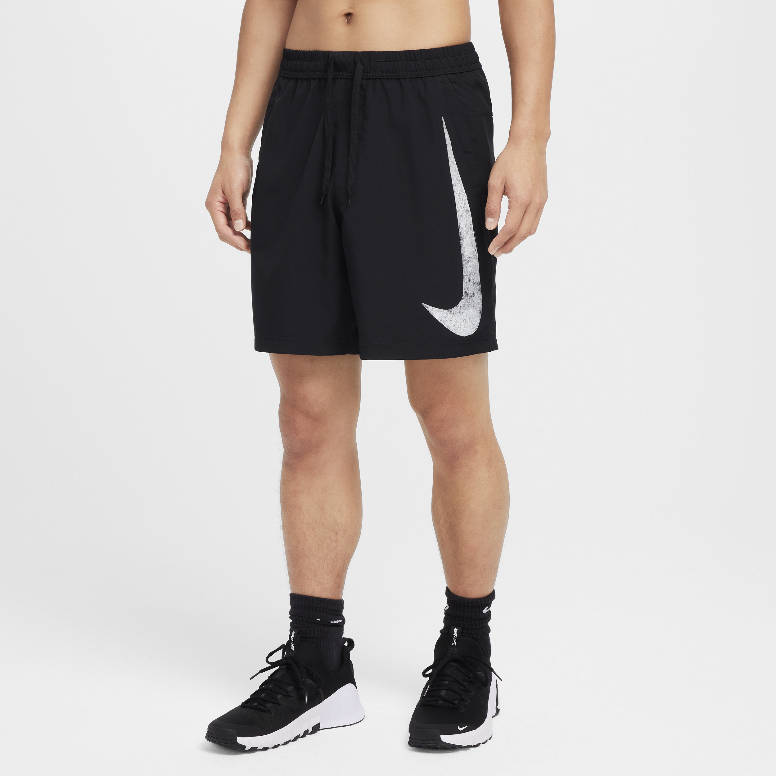 【ナイキ(NIKE)公式ストア】ナイキ フォーム スウッシュ メンズ Dri-FIT 18cm バーサタイル ショートパンツ FZ1067-010 ブラック 【ナイキ(NIKE)公式ストア】ナイキ フォーム スウッシュ メンズ Dri-FIT 18cm バーサタイル ショートパンツ FZ1067-010 ブラック