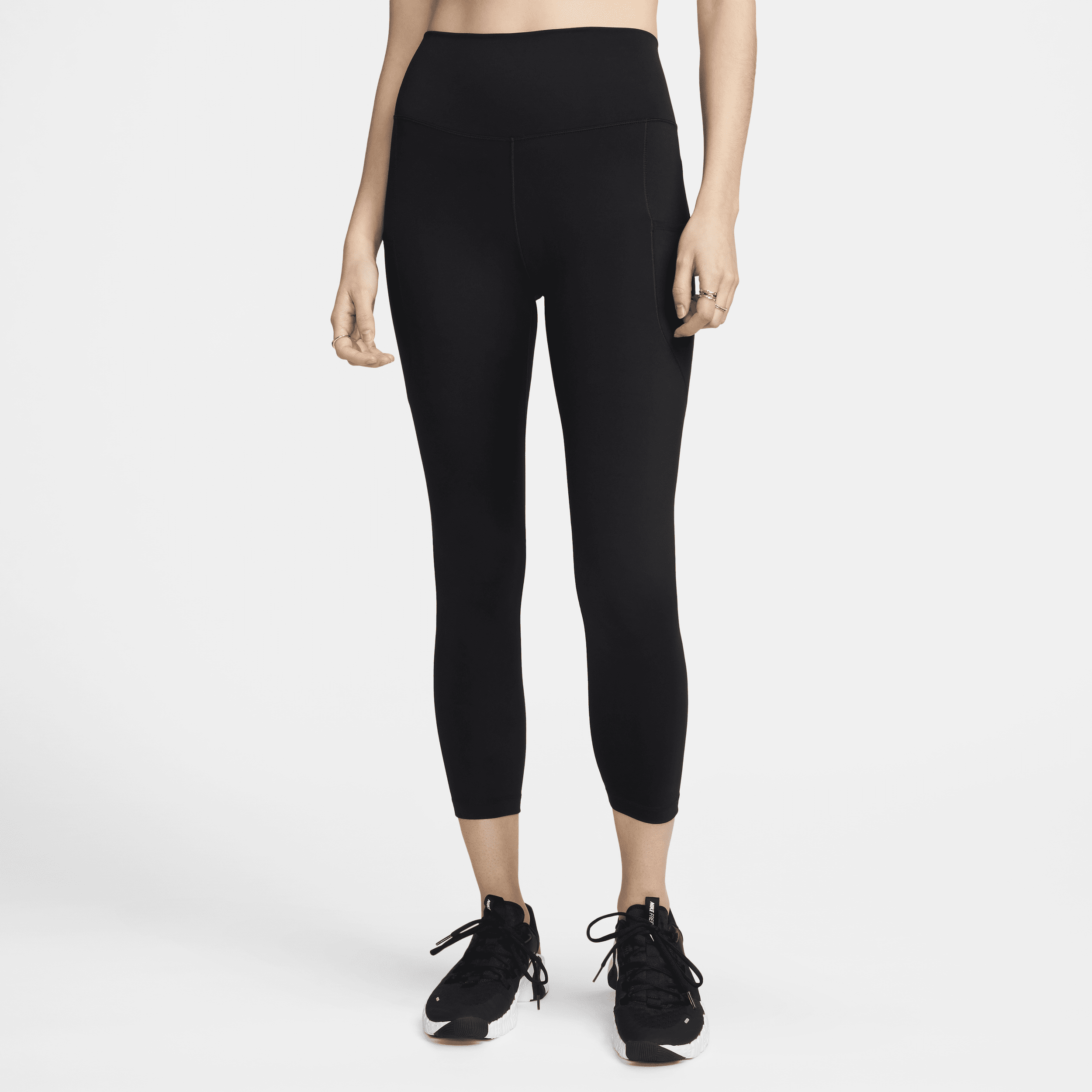 【ナイキ(NIKE)公式ストア】ナイキ ワン ウィメンズ ハイウエスト 7/8 レギンス ポケット付き FN3242-010 ブラック 【ナイキ(NIKE)公式ストア】ナイキ ワン ウィメンズ ハイウエスト 7/8 レギンス ポケット付き FN3242-010 ブラック