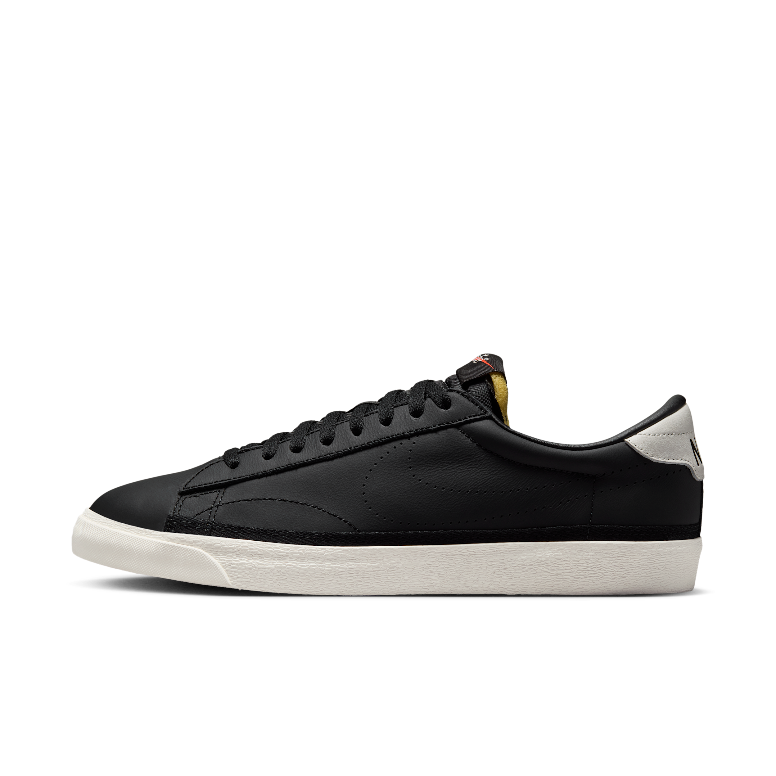 Nike Tennis Classic, vue de côté