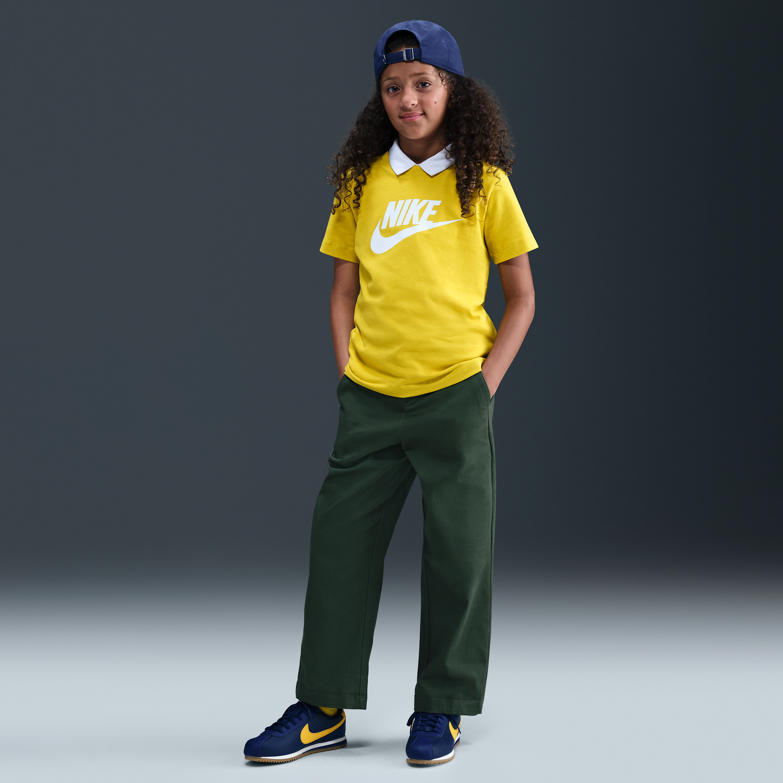 【ナイキ(NIKE)公式ストア】ナイキ スポーツウェア ジュニア Tシャツ FZ5178-726 イエロー 【ナイキ(NIKE)公式ストア】ナイキ スポーツウェア ジュニア Tシャツ FZ5178-726 イエロー