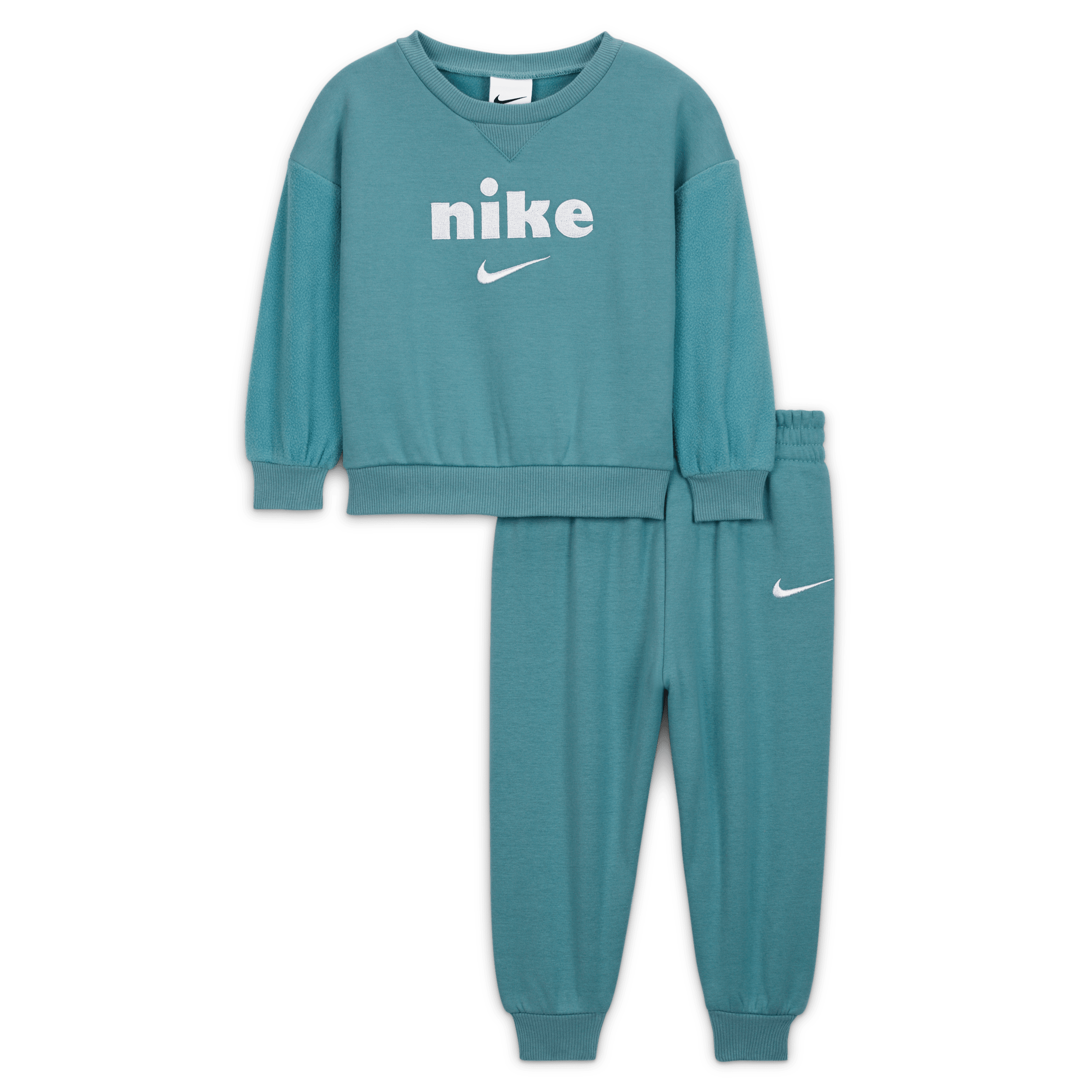 【ナイキ(NIKE)公式ストア】ナイキ コージー コンフォート ベビー ツーピース クルー セットアップ HV7908-400 ブルー 【ナイキ(NIKE)公式ストア】ナイキ コージー コンフォート ベビー ツーピース クルー セットアップ HV7908-400 ブルー