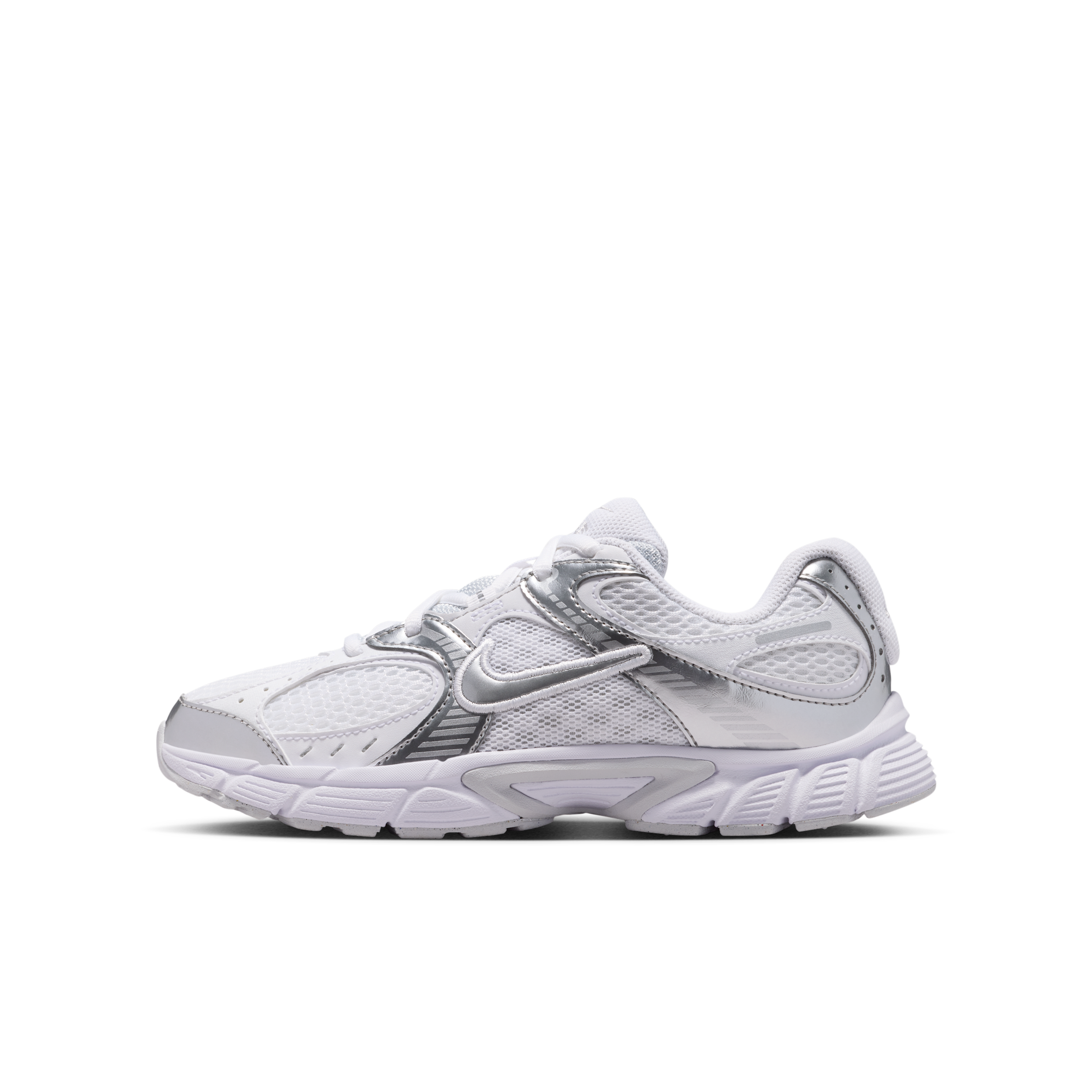 【ナイキ(NIKE)公式ストア】ナイキ V5 RNR ジュニアシューズ HQ6411-103 ホワイト 【ナイキ(NIKE)公式ストア】ナイキ V5 RNR ジュニアシューズ HQ6411-103 ホワイト