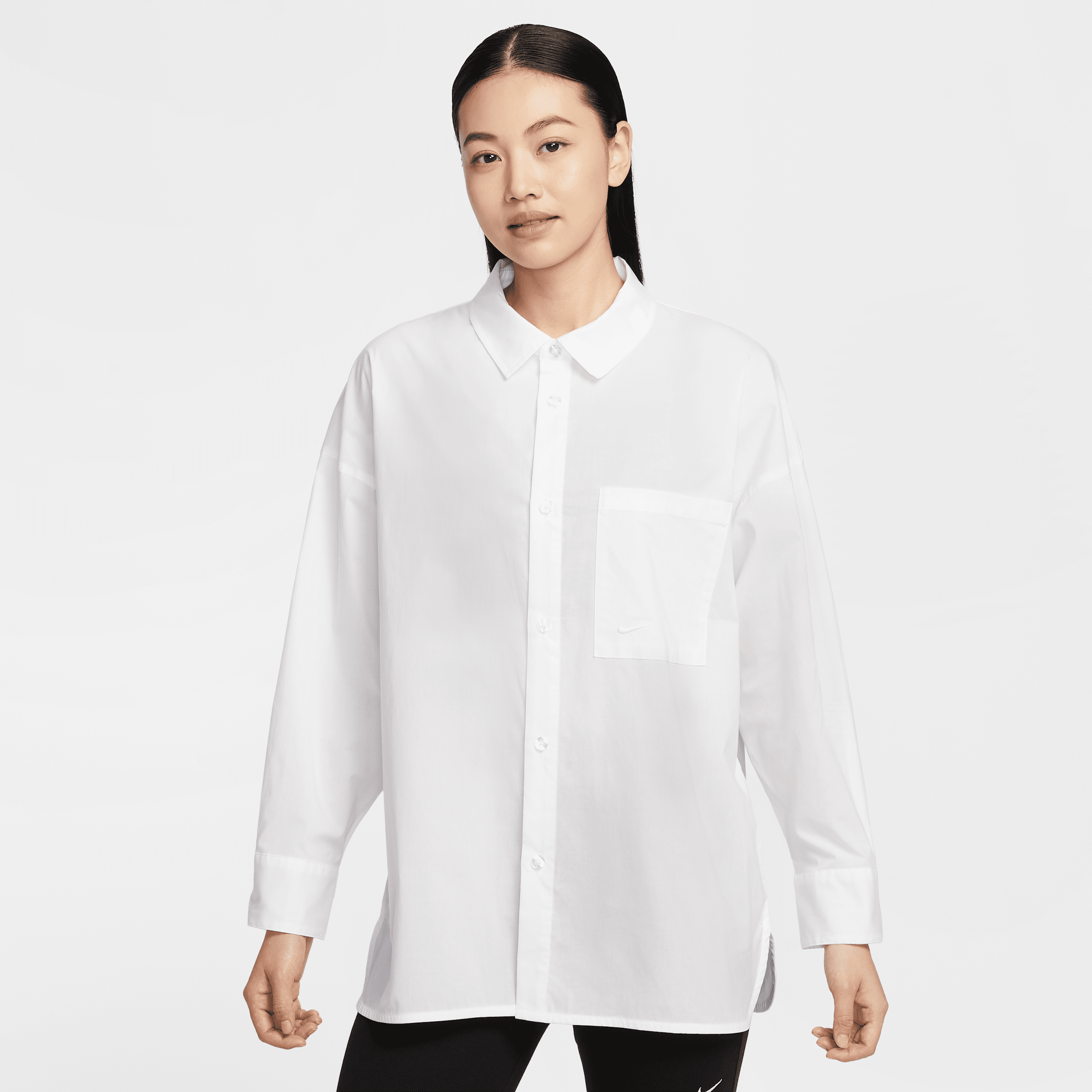 【ナイキ(NIKE)公式ストア】ナイキ スポーツウェア チル ポプリン ウィメンズ ルーズ ロングスリーブ ボタンアップ トップ HJ0716-100 ホワイト 【ナイキ(NIKE)公式ストア】ナイキ スポーツウェア チル ポプリン ウィメンズ ルーズ ロングスリーブ ボタンアップ トップ HJ0716-100 ホワイト