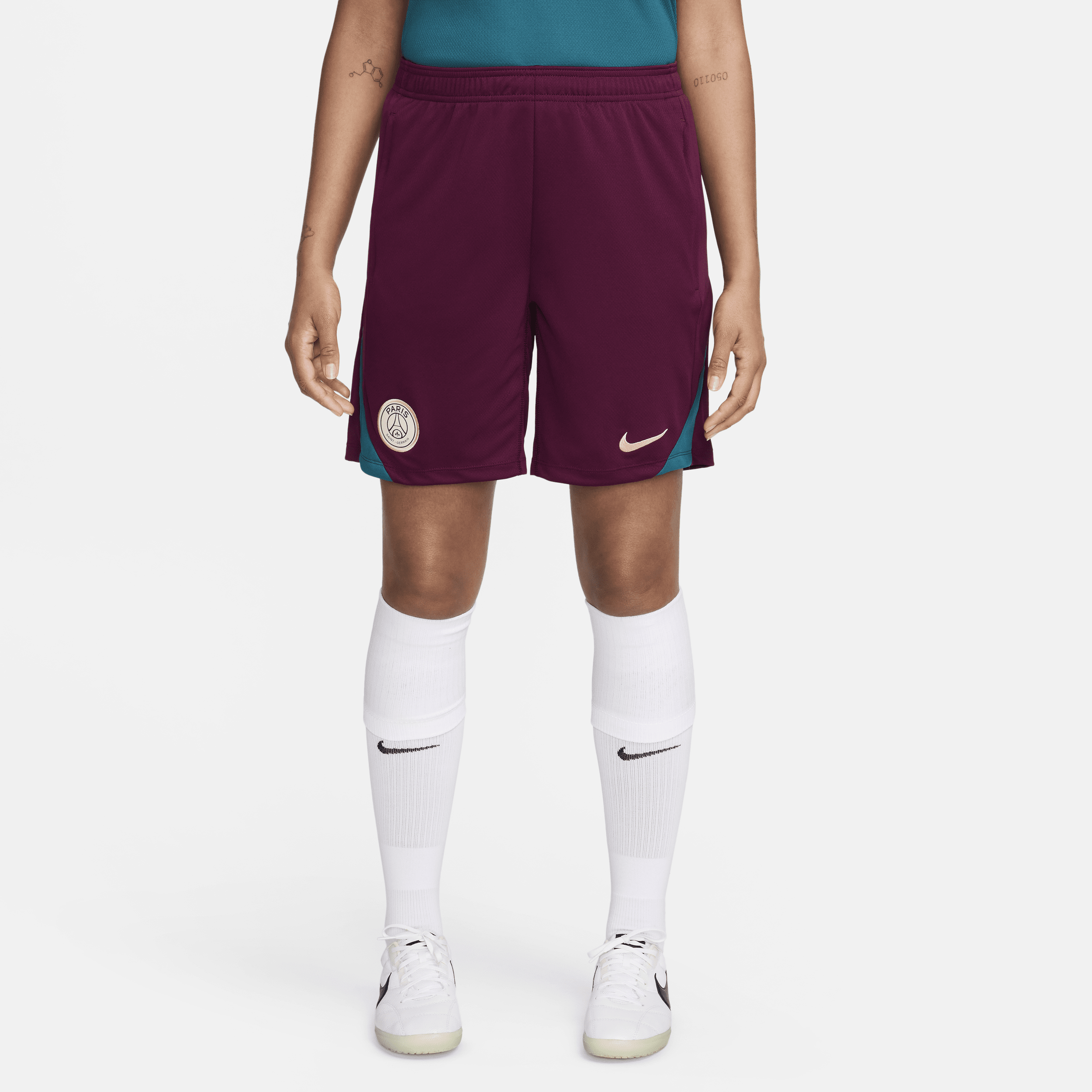 【ナイキ(NIKE)公式ストア】パリ サンジェルマン (PSG) ストライク メンズ ジョーダン Dri-FIT サッカー ニット ショートパンツ FN9394-610 レッド 【ナイキ(NIKE)公式ストア】パリ サンジェルマン (PSG) ストライク メンズ ジョーダン Dri-FIT サッカー ニット ショートパンツ FN9394-610 レッド